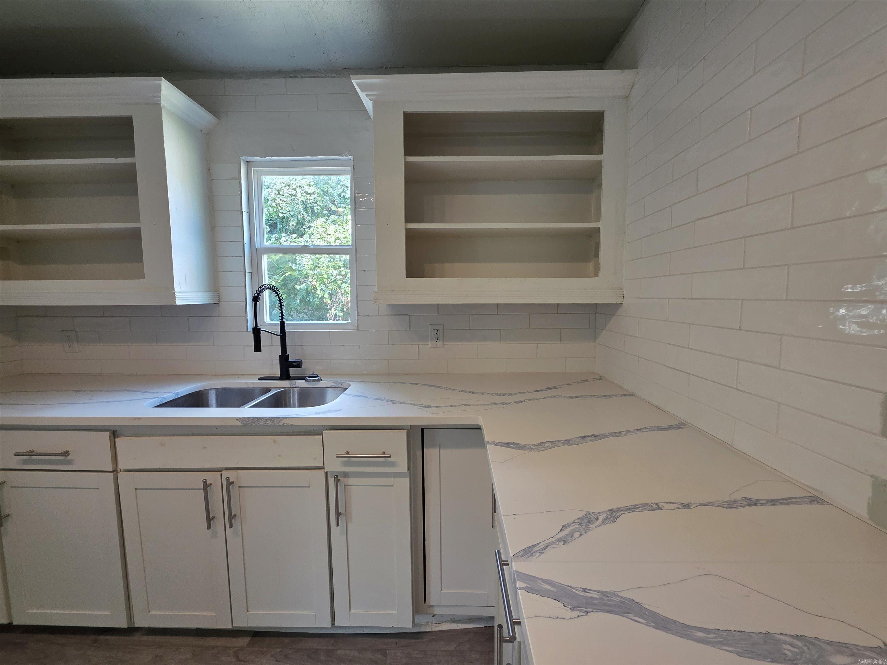 1819 Moss Street Property Photo 11