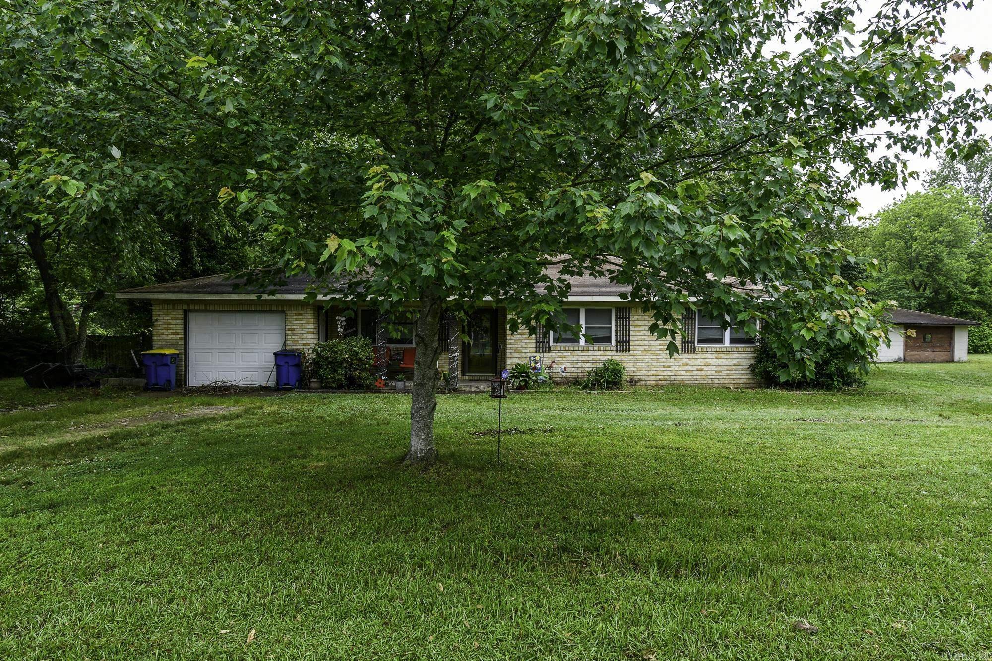 404 S Pine Street Property Photo 4