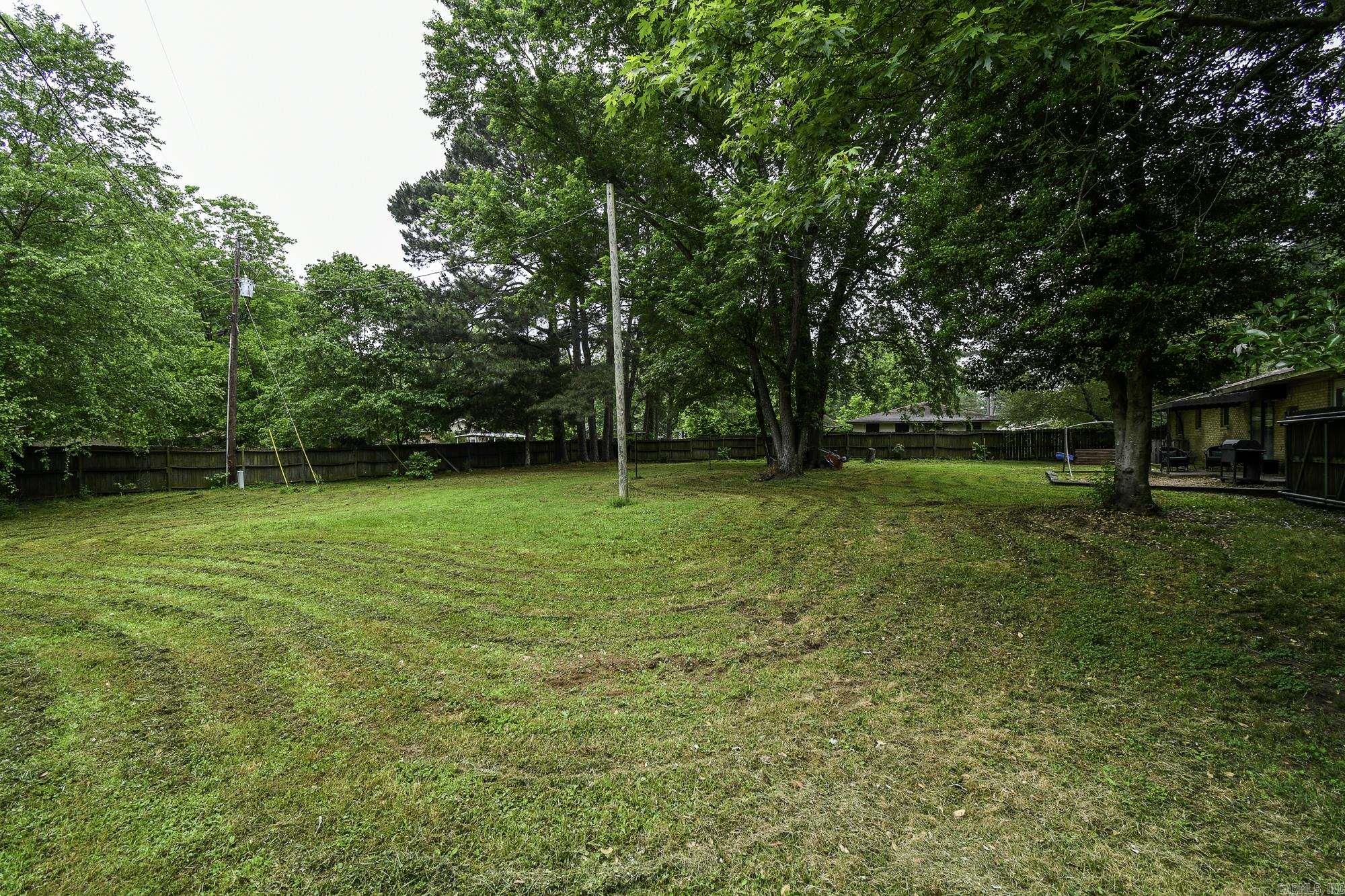 404 S Pine Street Property Photo 7