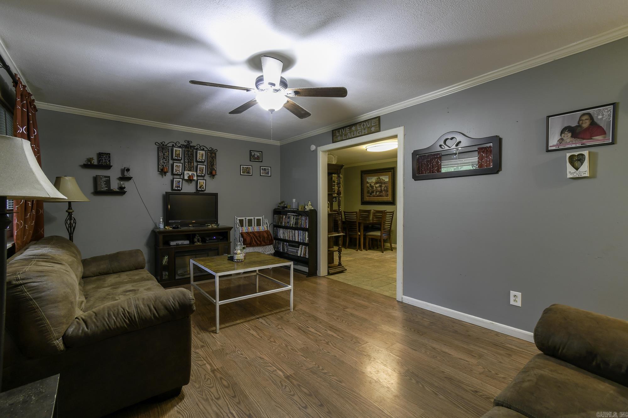 404 S Pine Street Property Photo 18