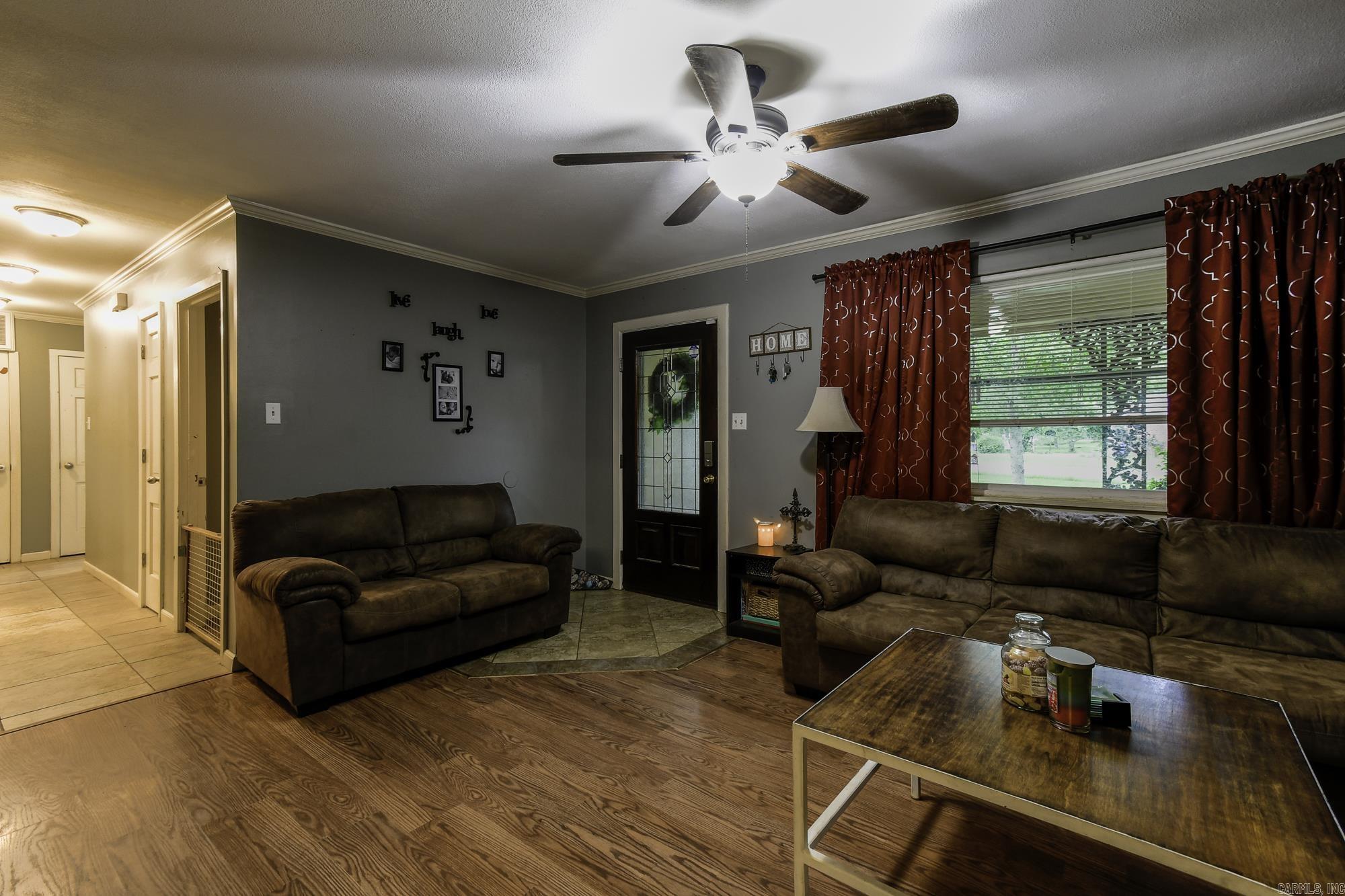 404 S Pine Street Property Photo 20