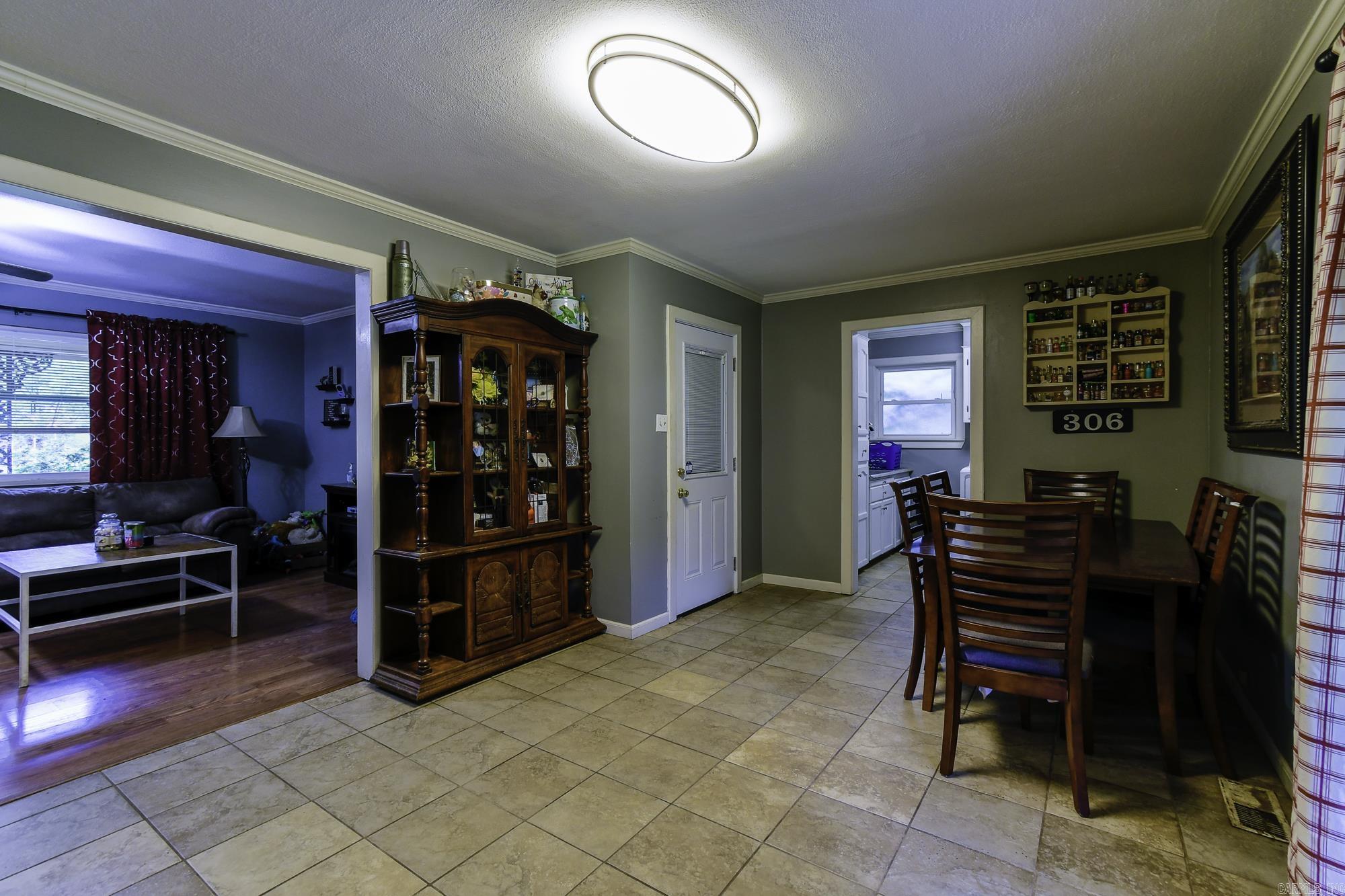 404 S Pine Street Property Photo 22