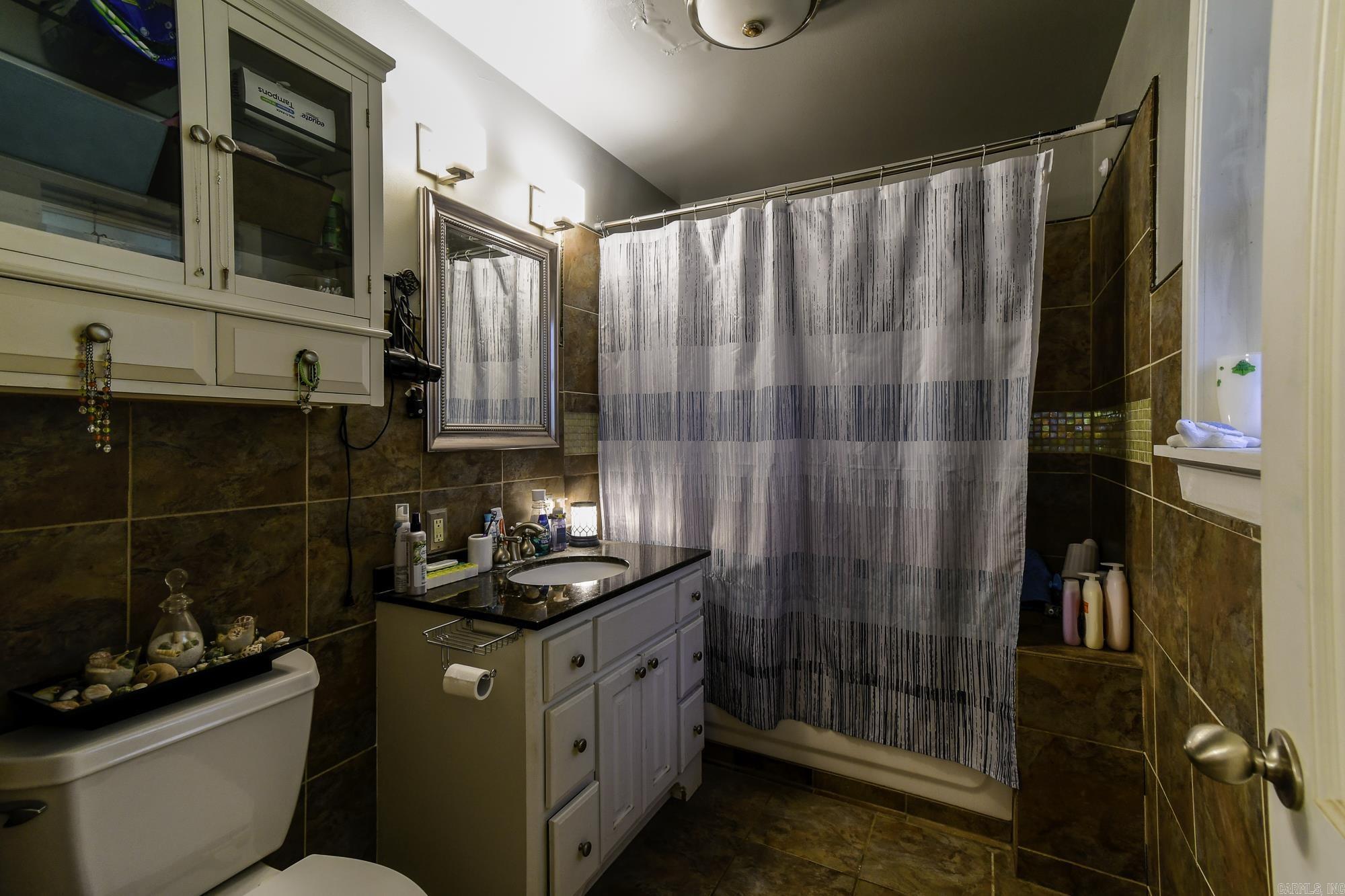 404 S Pine Street Property Photo 26