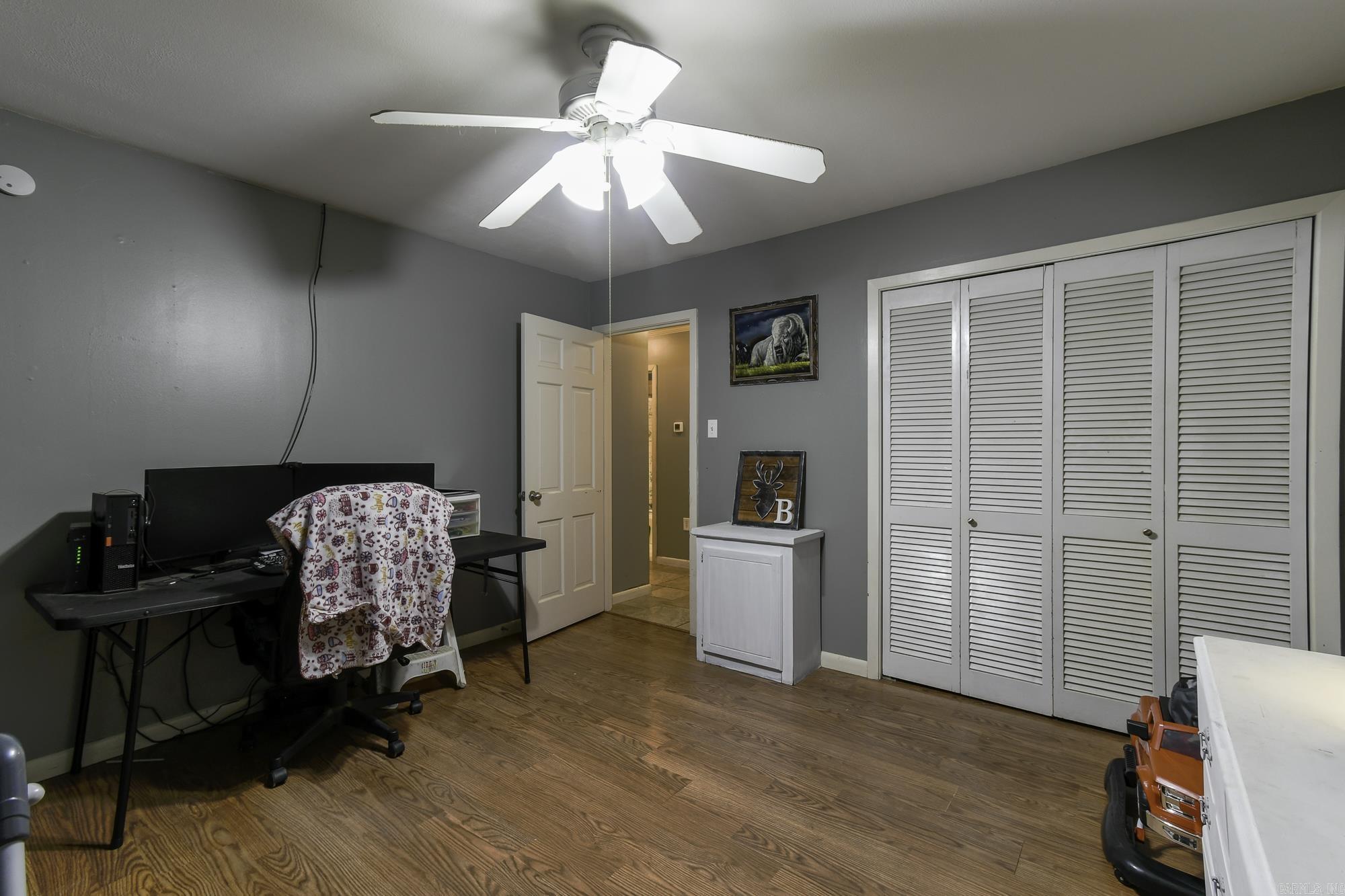 404 S Pine Street Property Photo 29