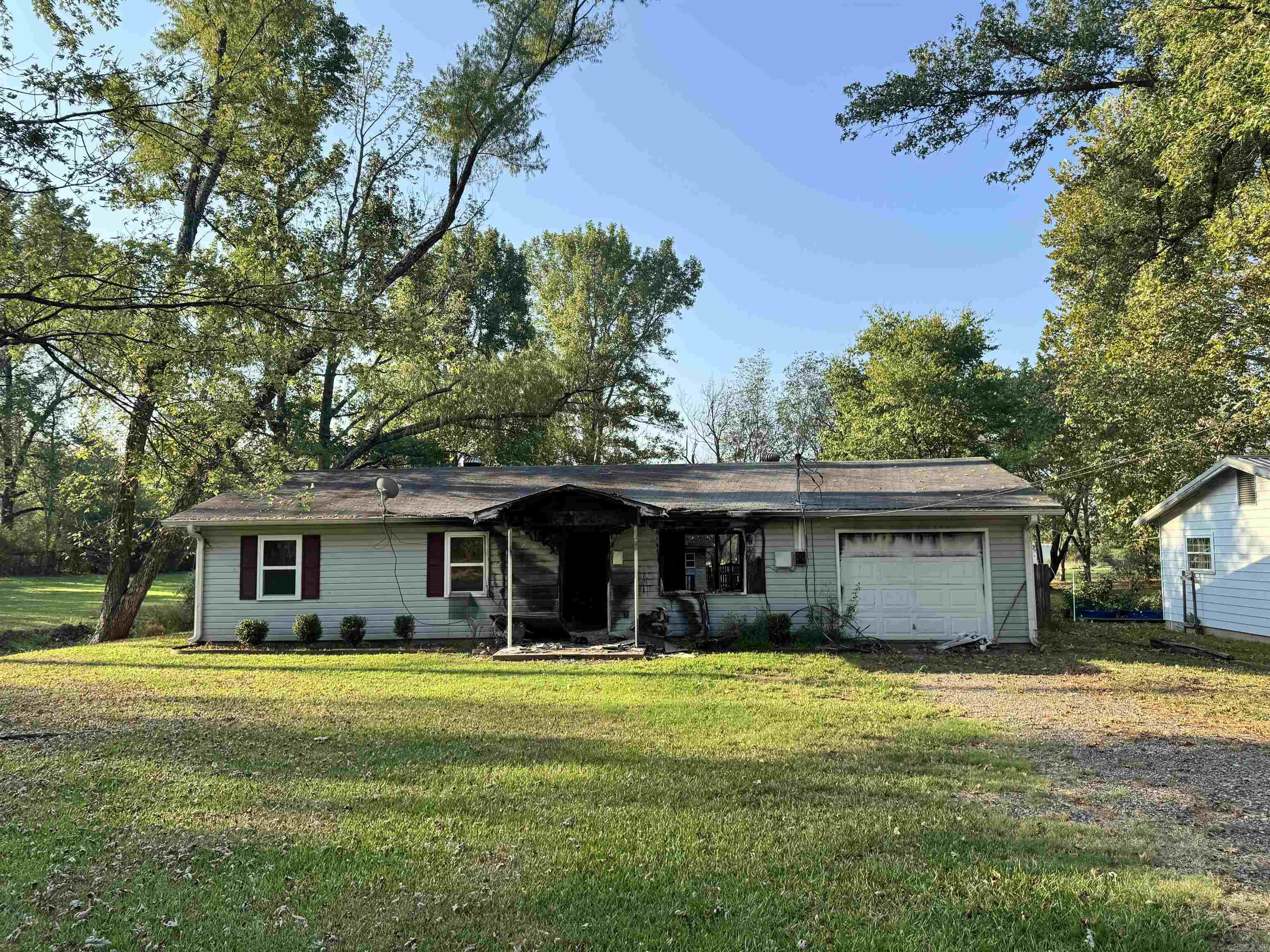 2004 Missouri Ave. Property Photo 1