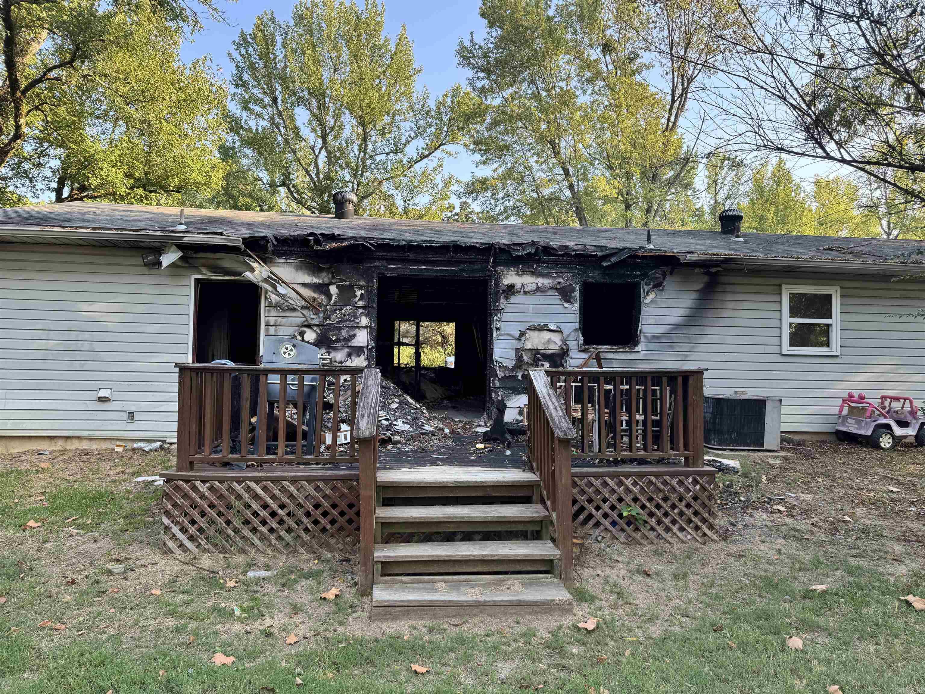 2004 Missouri Ave. Property Photo 4