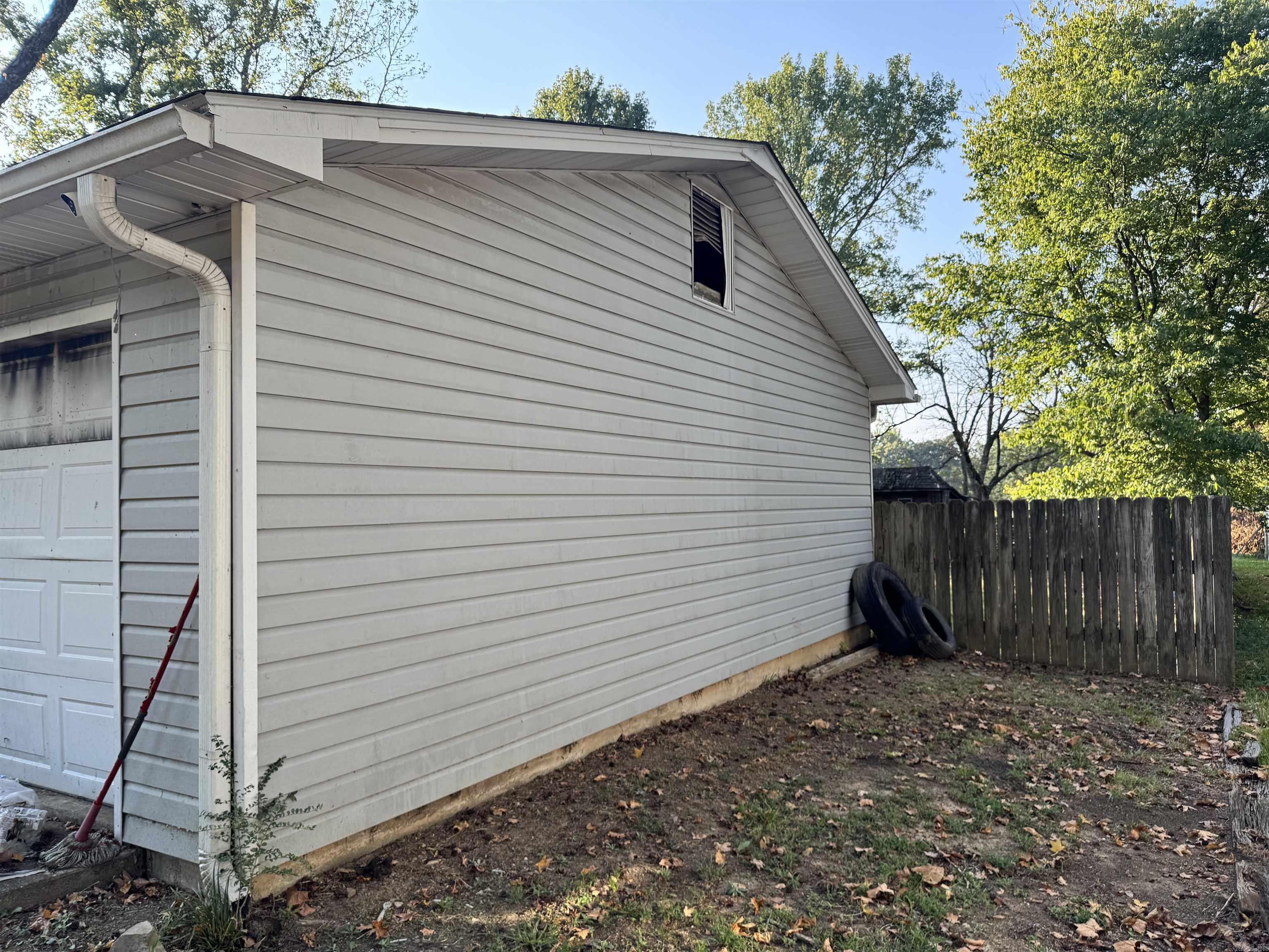 2004 Missouri Ave. Property Photo 5