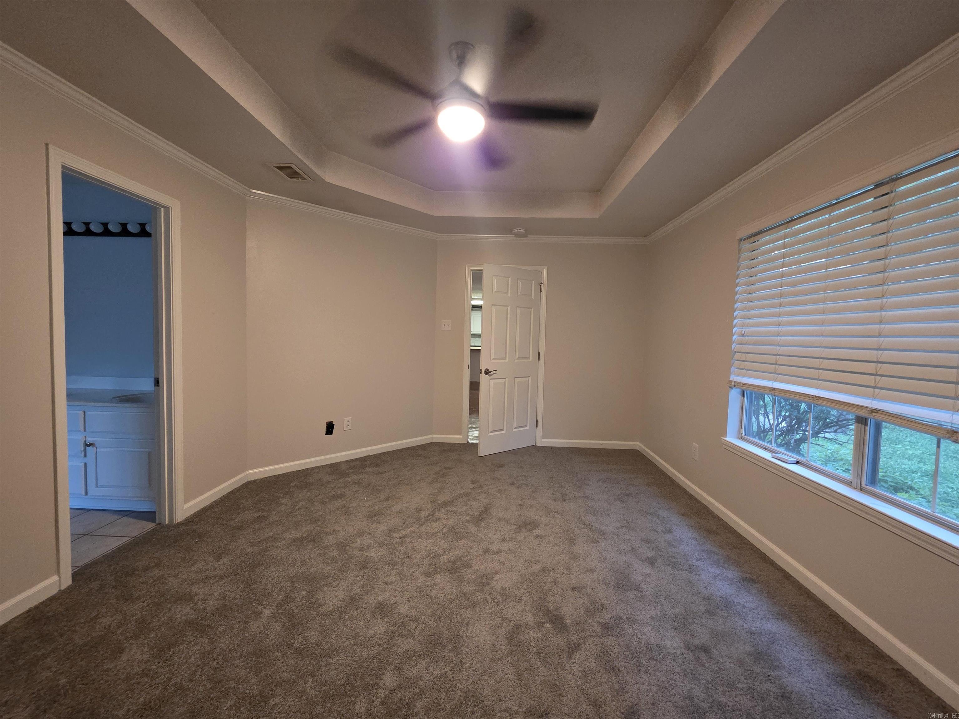 12512 Woodbury Drive Property Photo 11