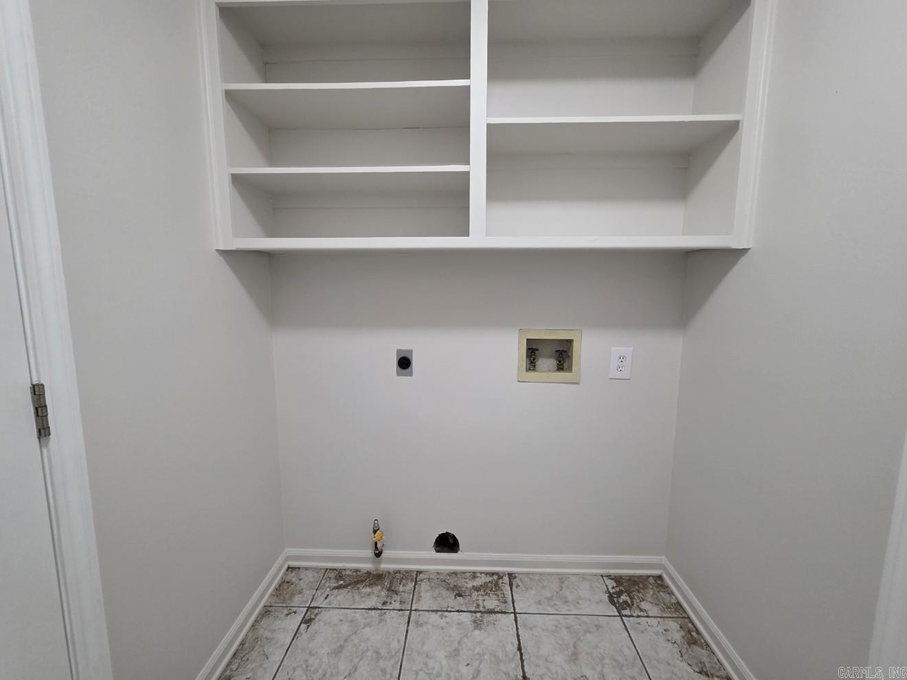 12512 Woodbury Drive Property Photo 27