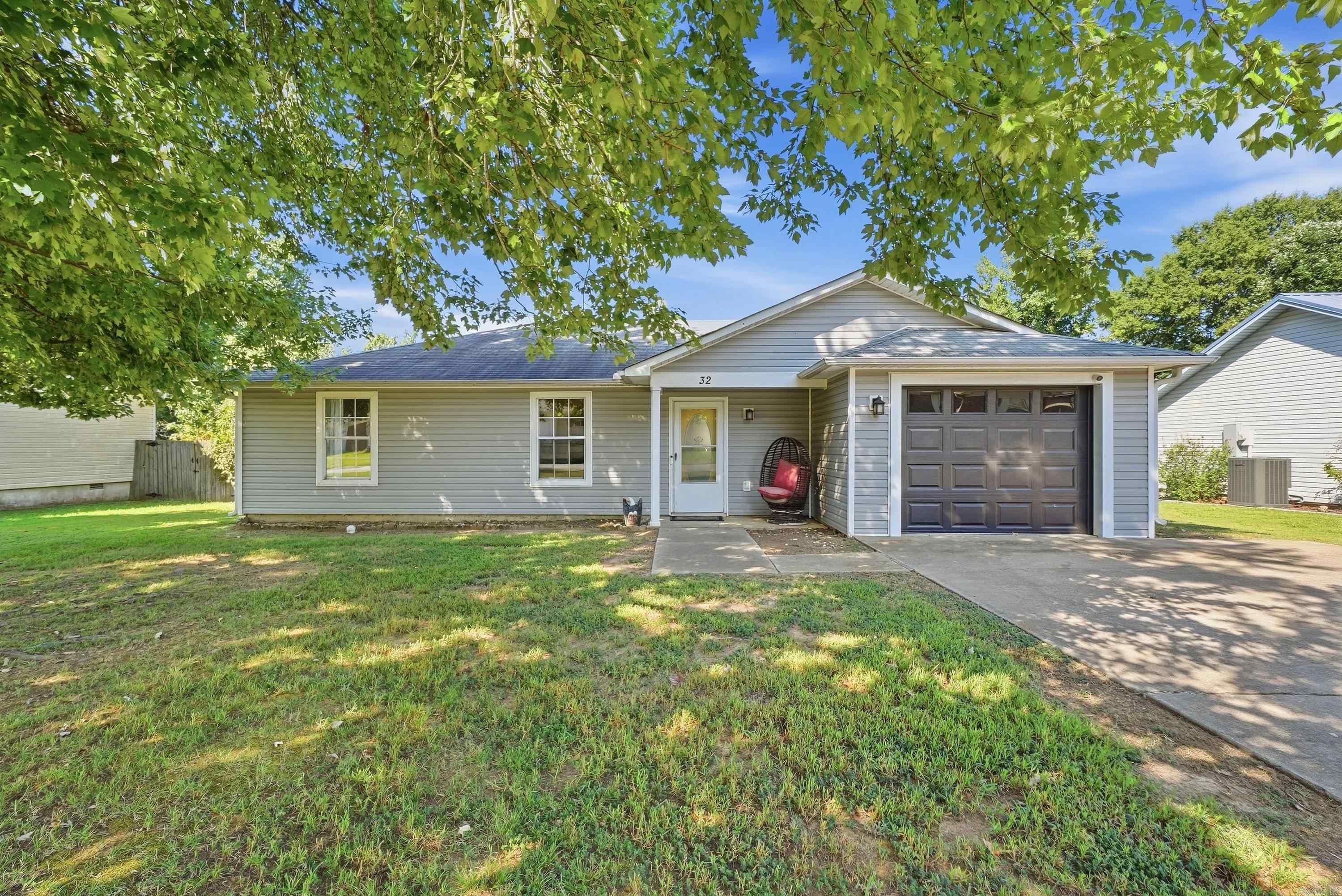 32 Burns Drive Property Photo 3