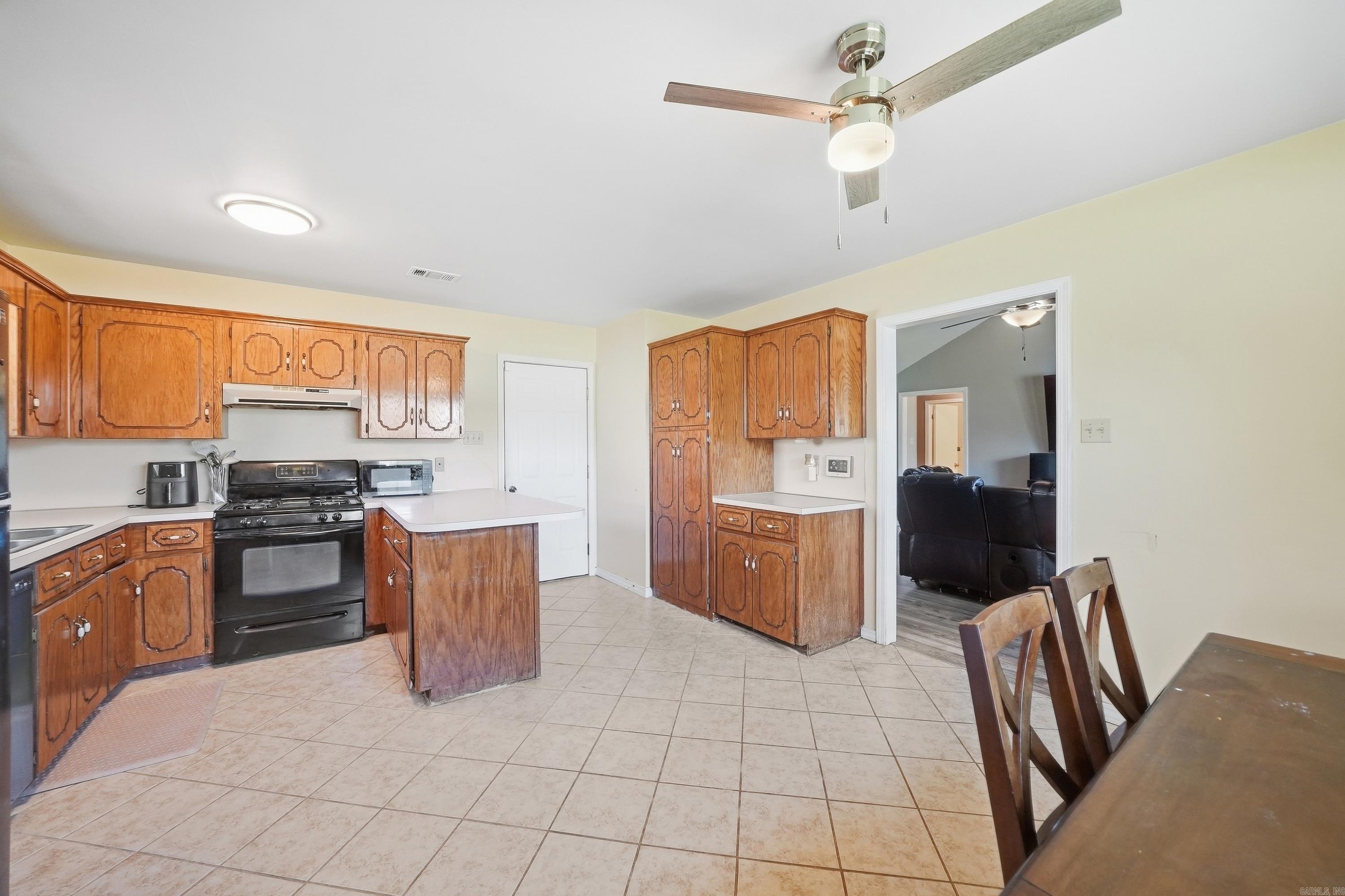 32 Burns Drive Property Photo 18