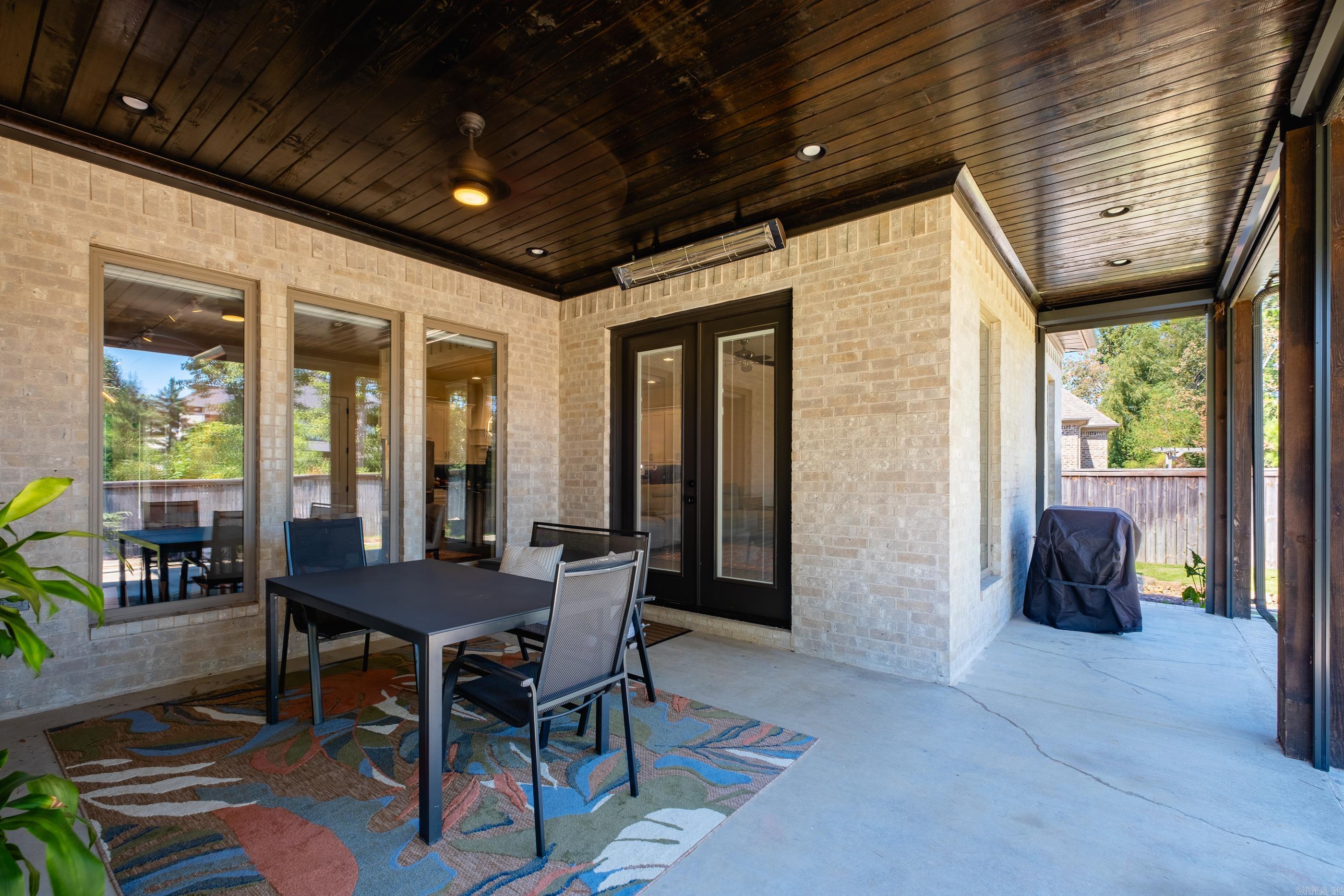 18 Ensbury Place Property Photo 48