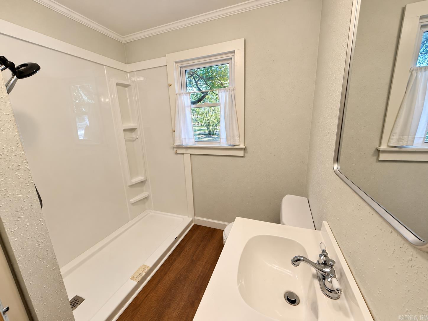 1007 Haddock Street Property Photo 9