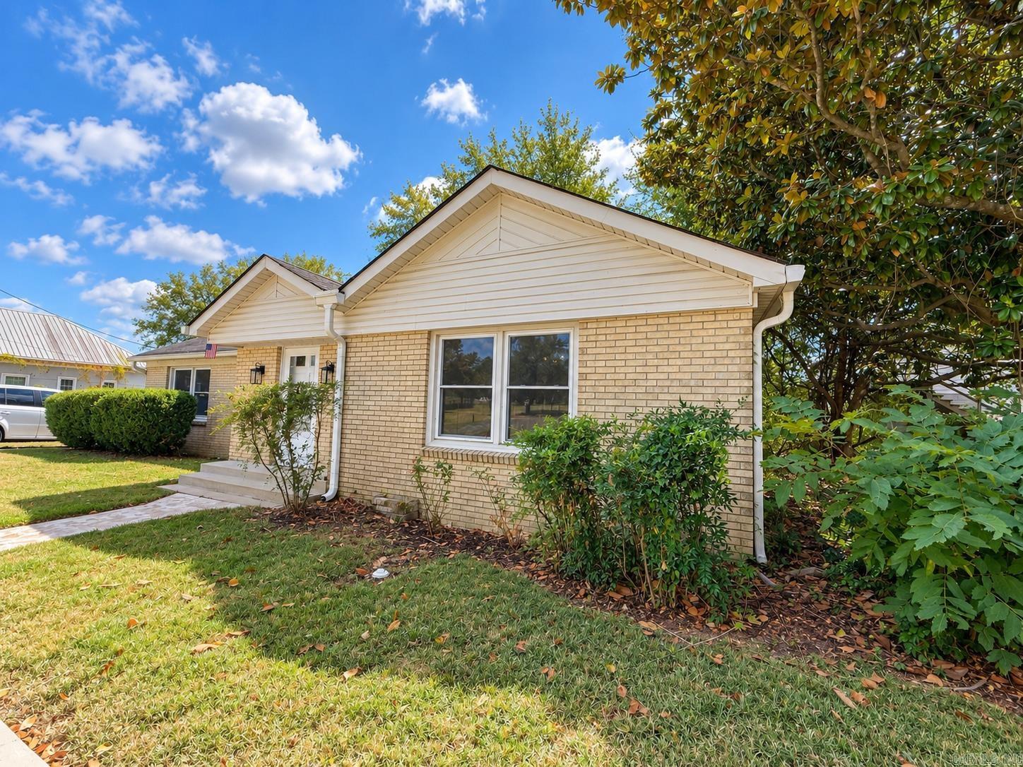 1007 Haddock Street Property Photo 16