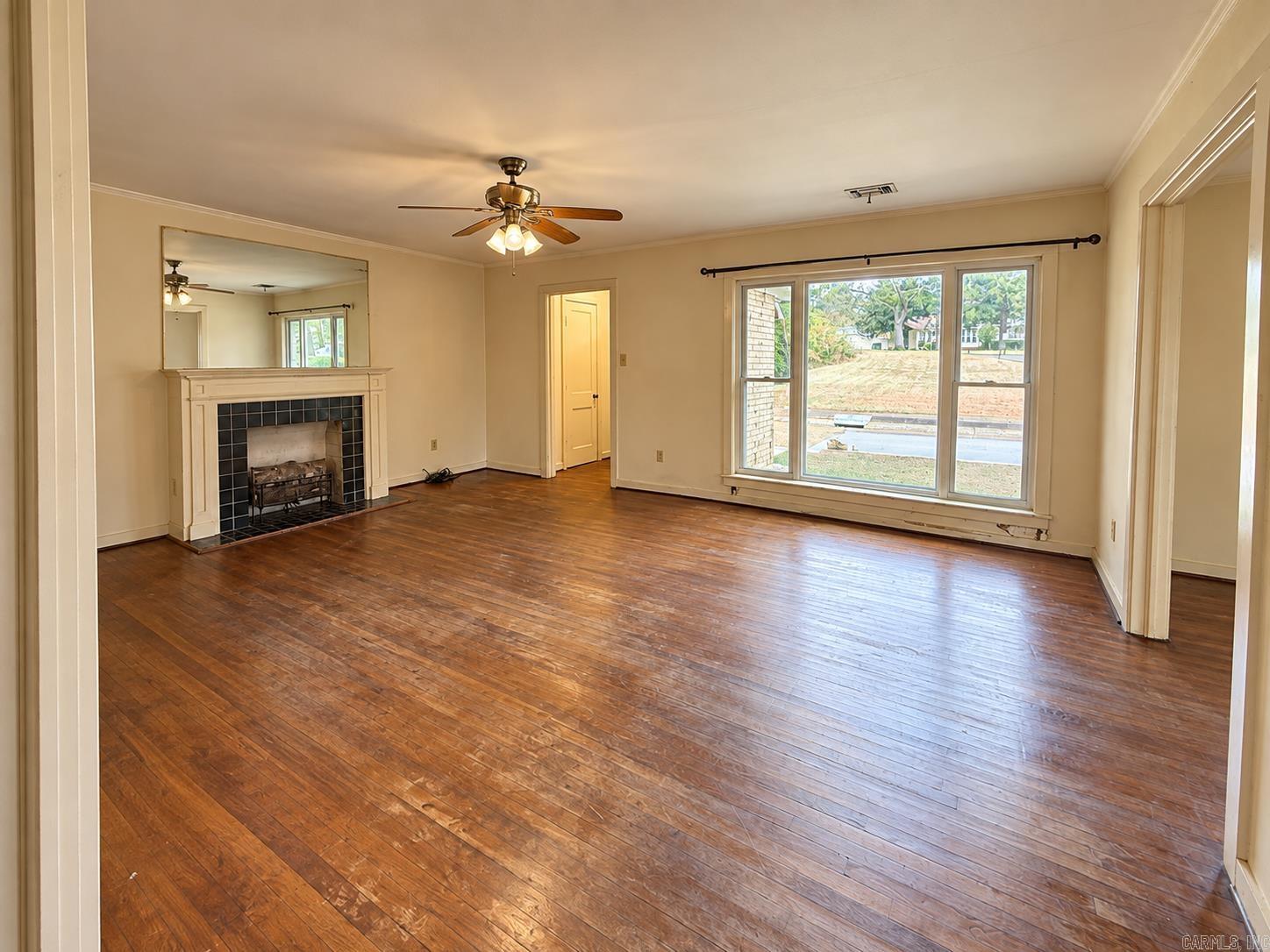 1007 Haddock Street Property Photo 23