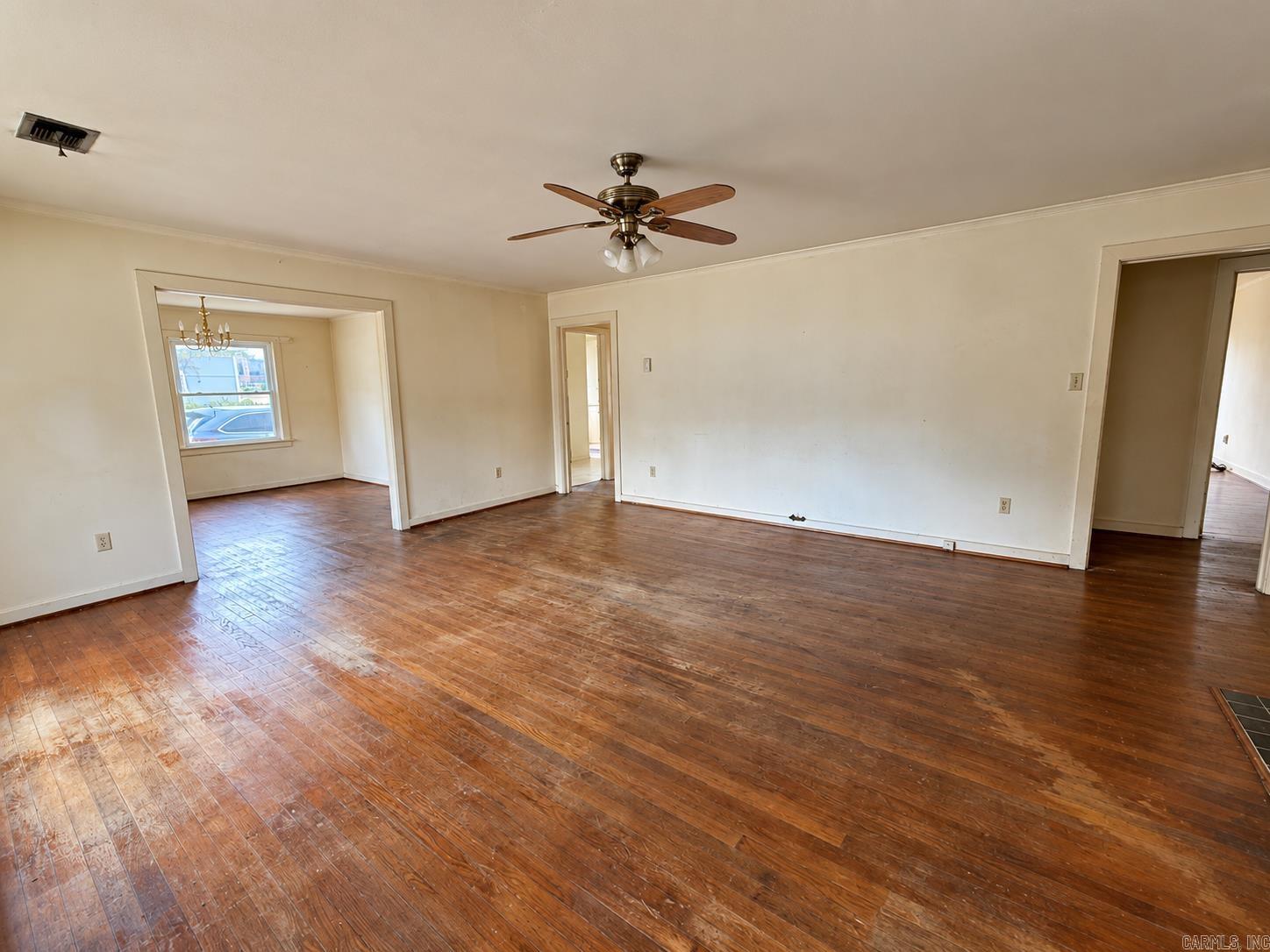 1007 Haddock Street Property Photo 26