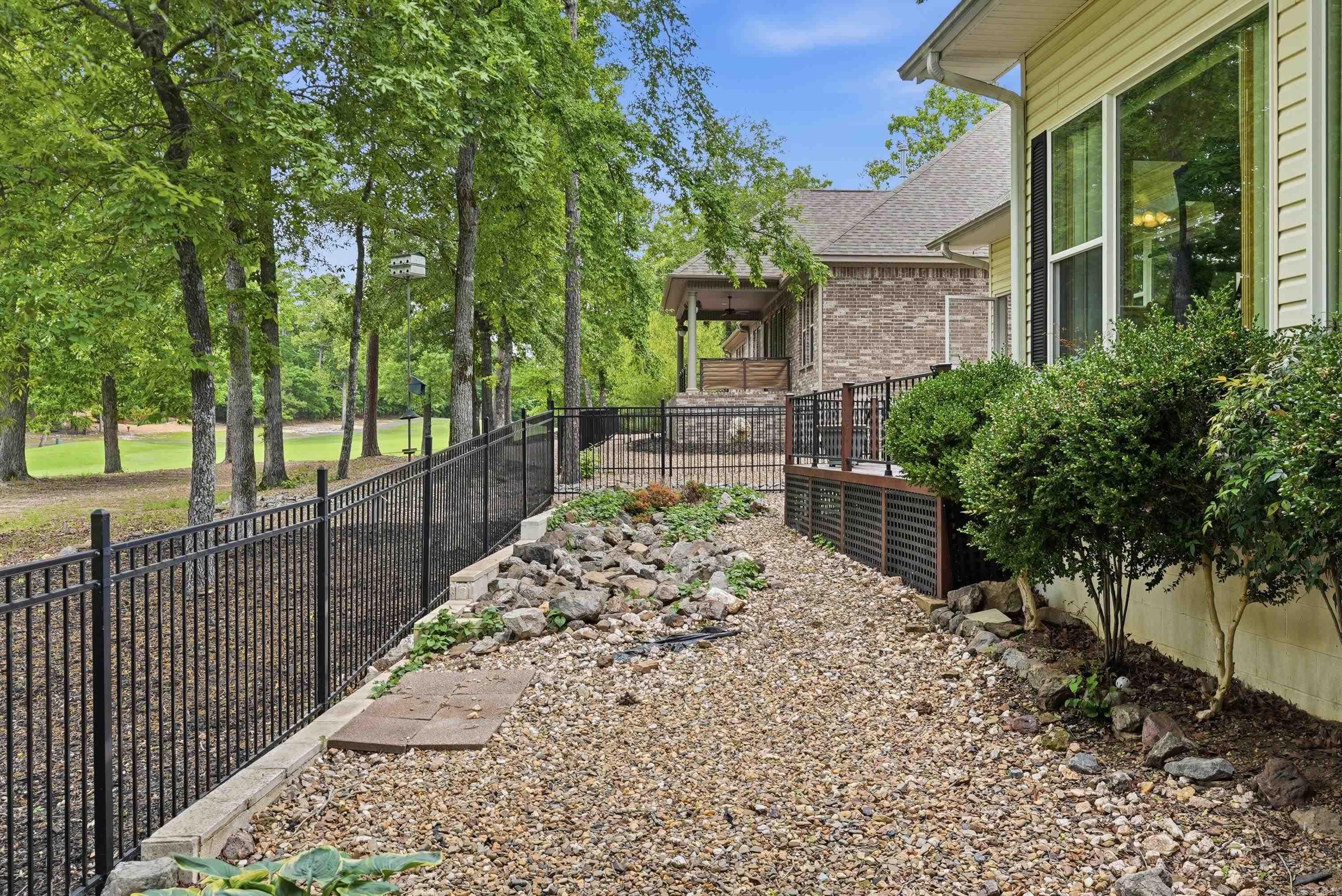 117 Cifuentes Way Property Photo 32