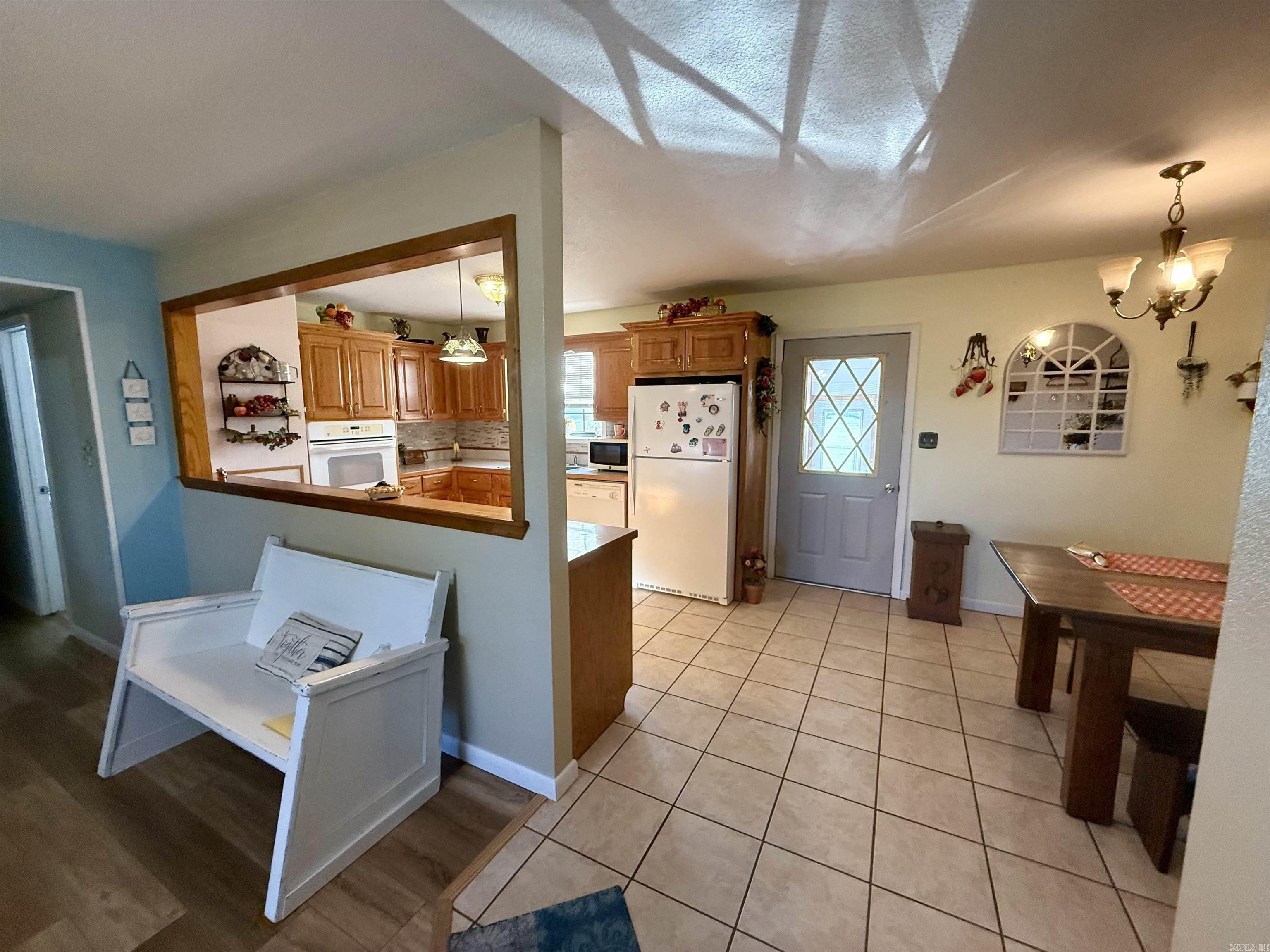 137 & 119 Garrett Road Property Photo 4