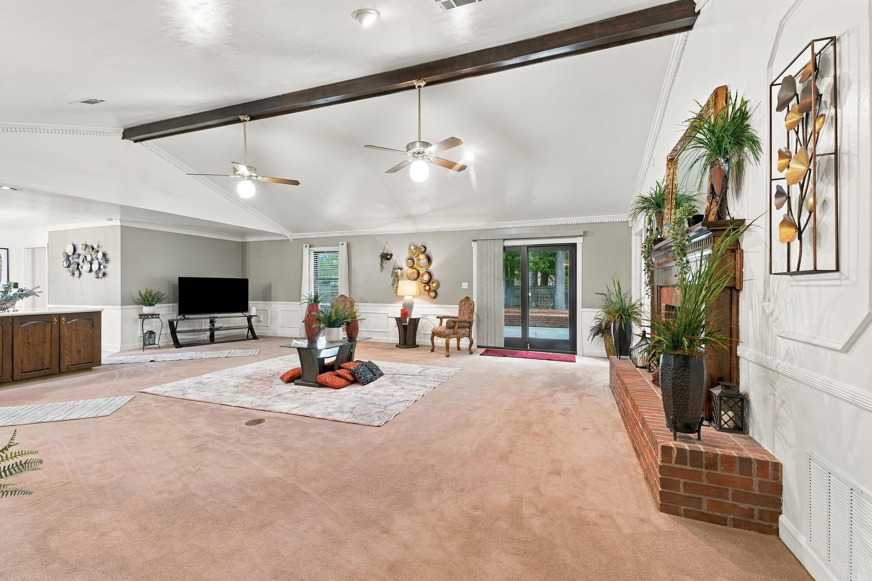 7303 Rosswood Road Property Photo 16