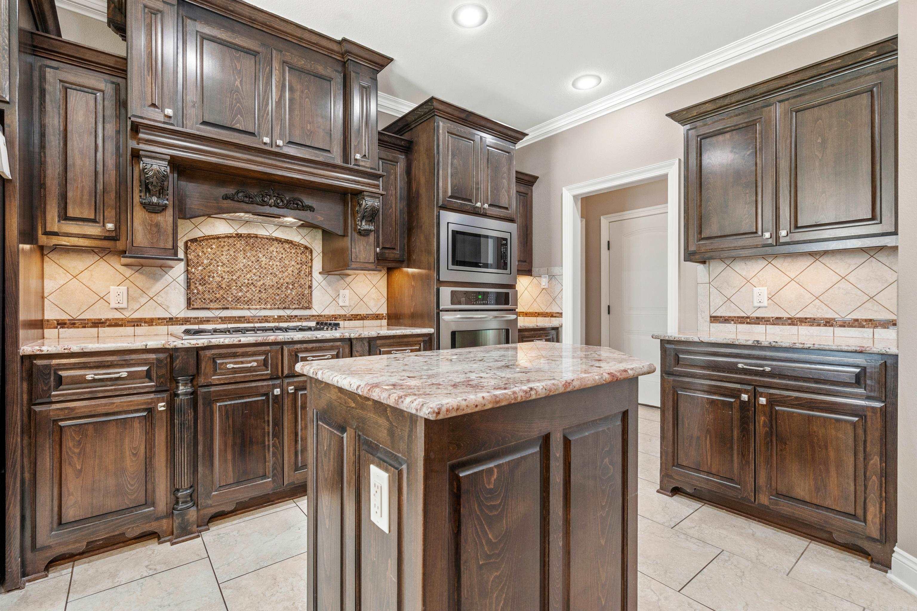 6557 Westminster Property Photo 15