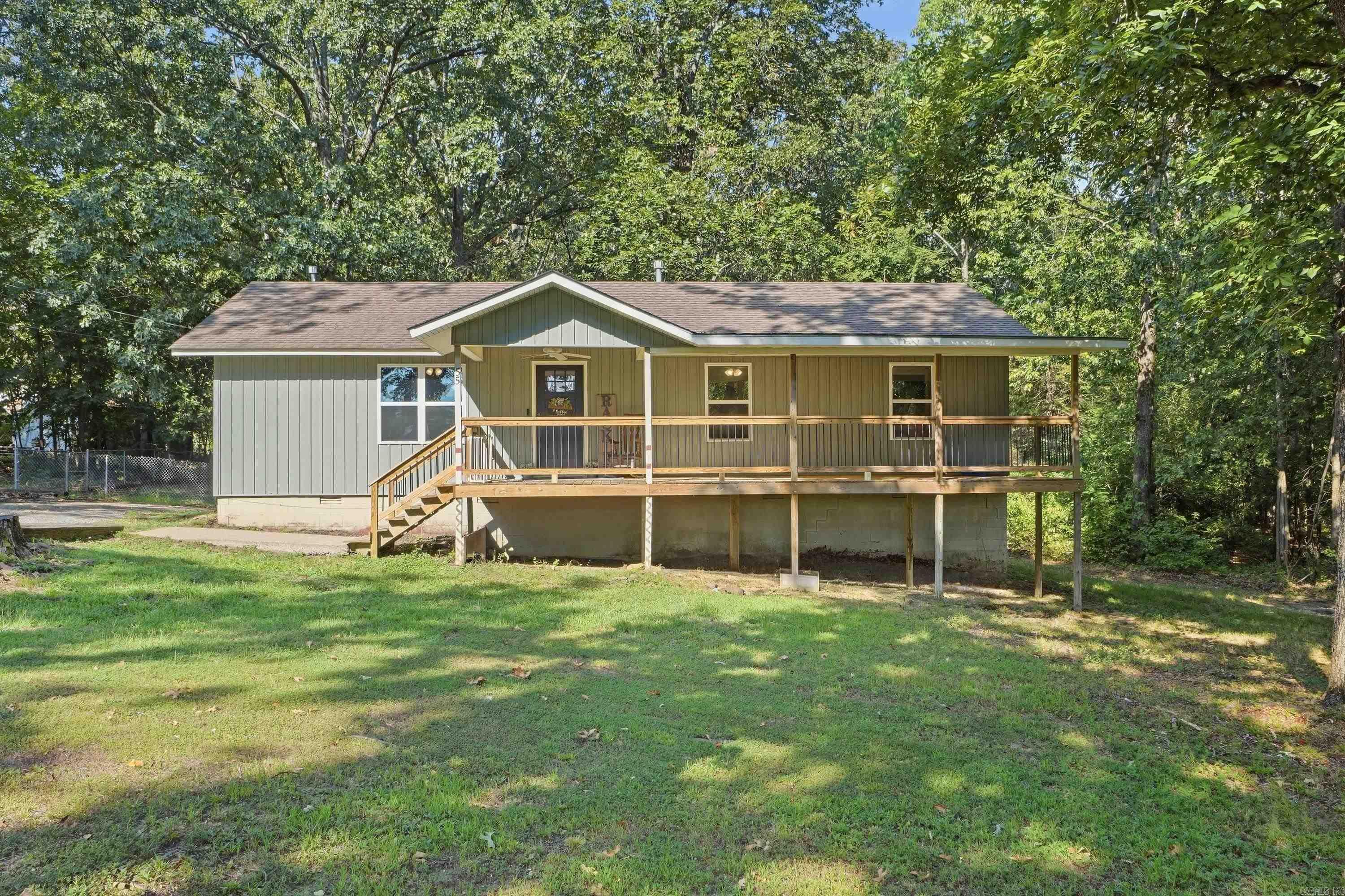 55 Woodland Cove Dr Property Photo 5