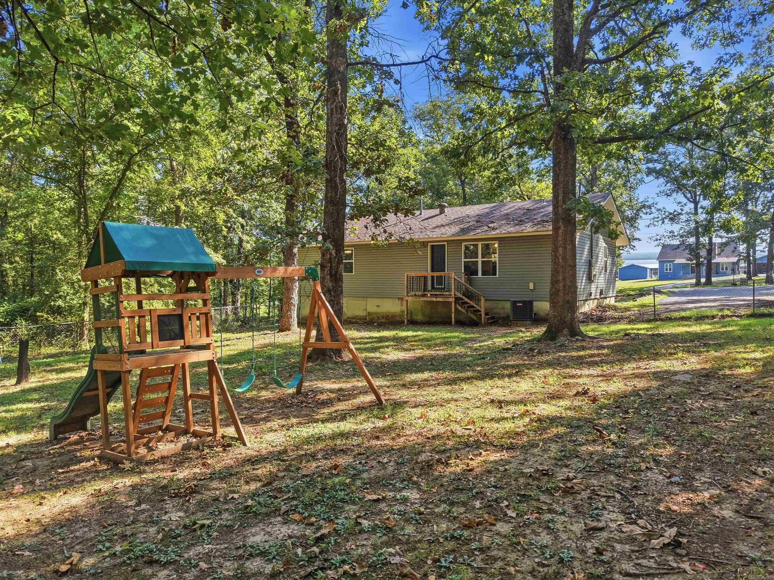 55 Woodland Cove Dr Property Photo 33