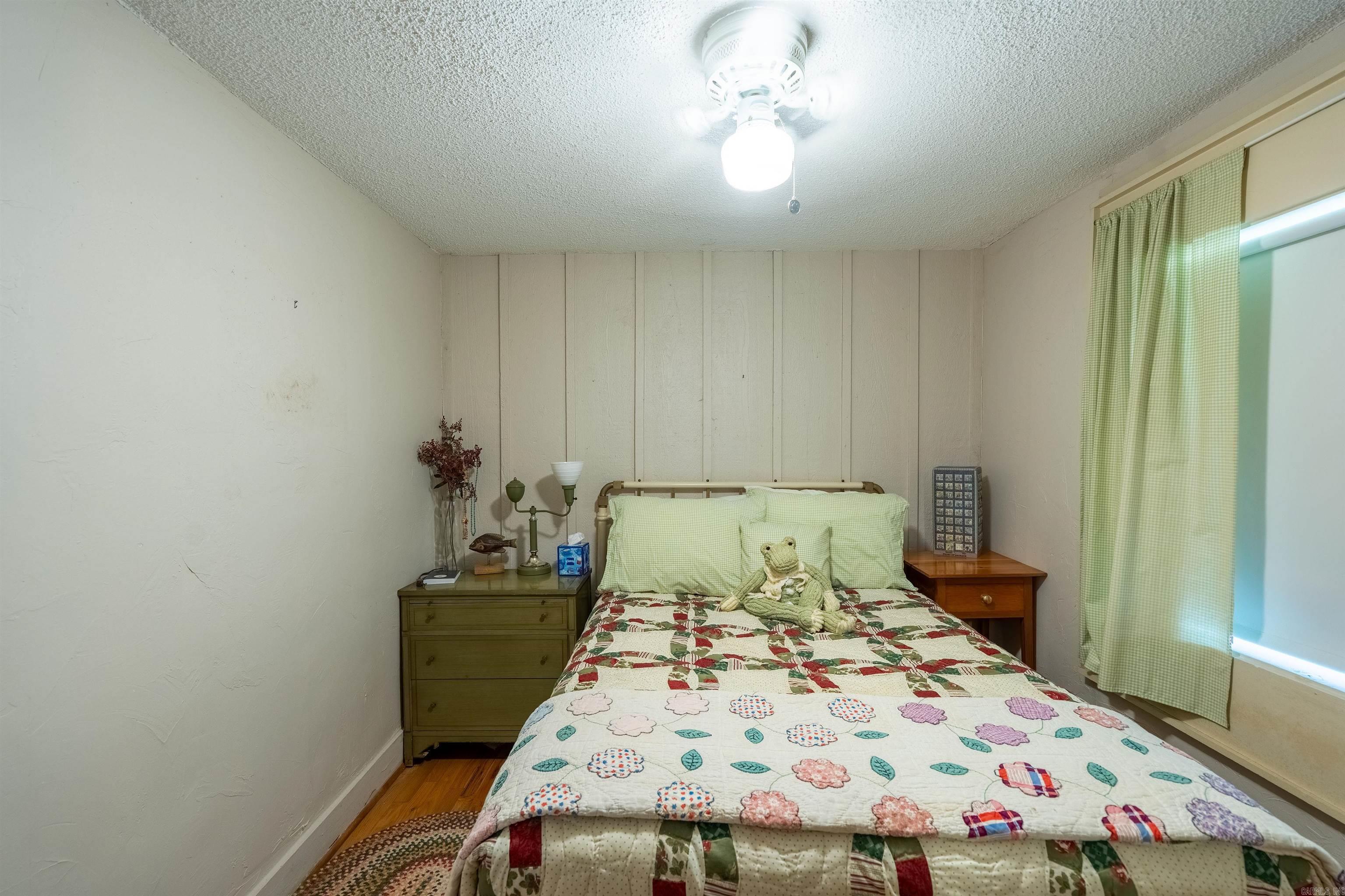 489 River Drive Property Photo 15