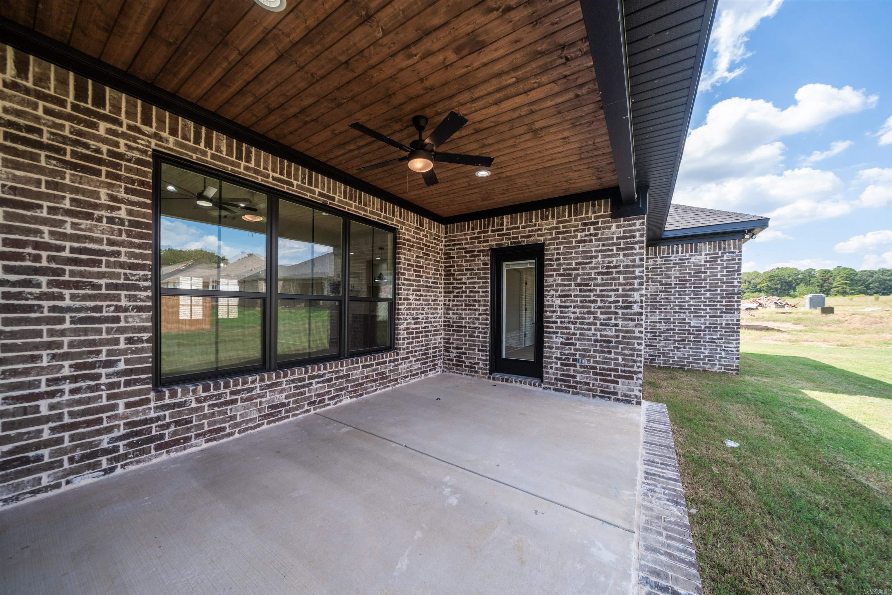 14 Albion Court Property Photo 46