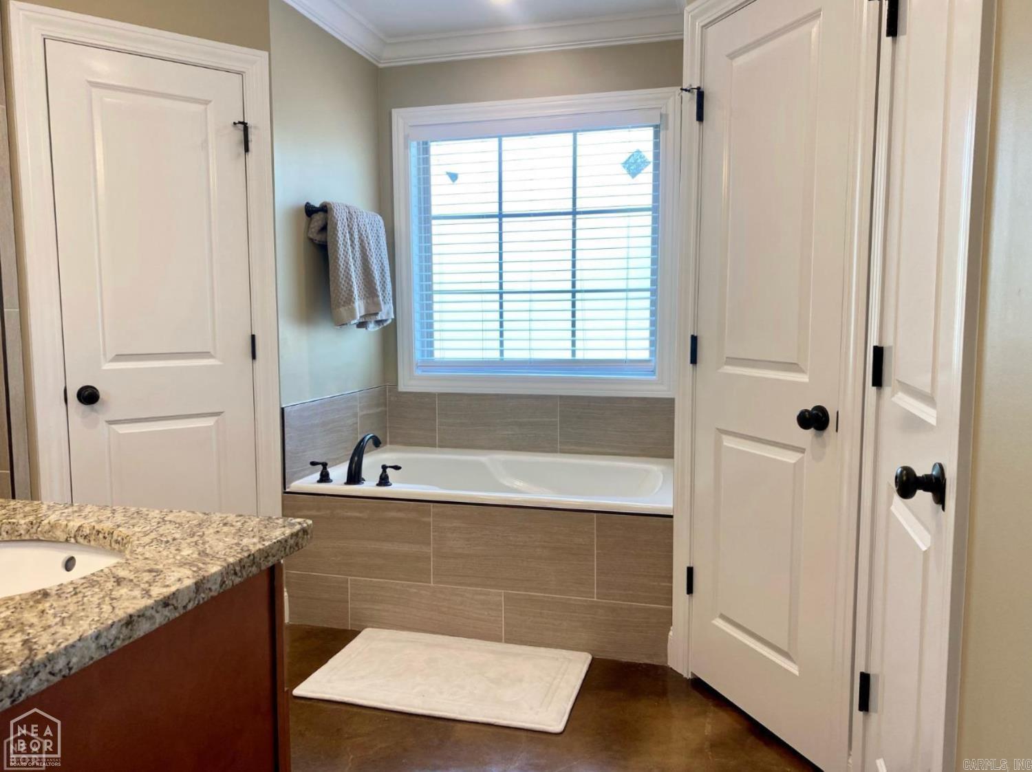 509 Wiregrass Way Property Photo 14