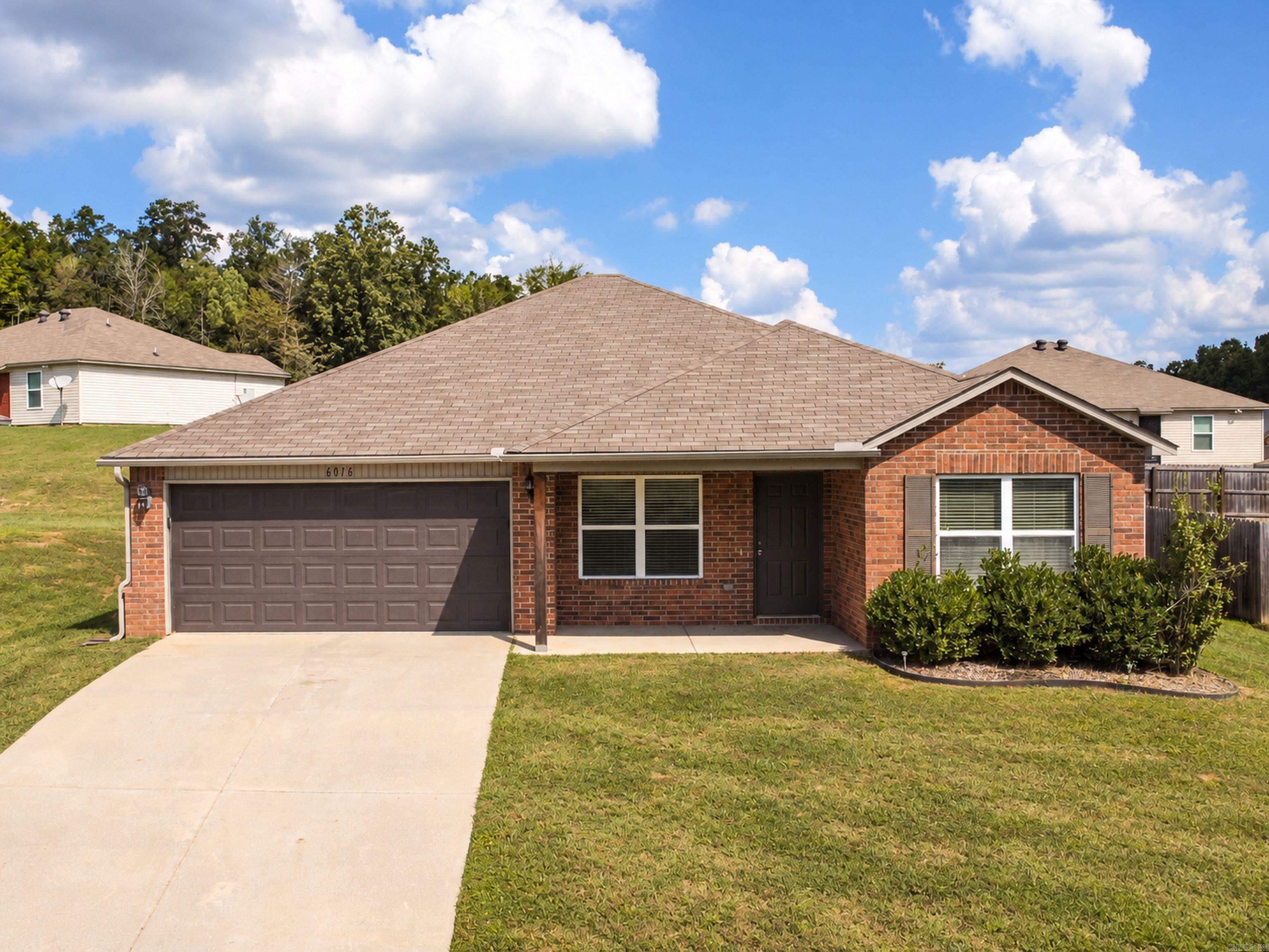 6016 Orange Valley Cove Property Photo 1
