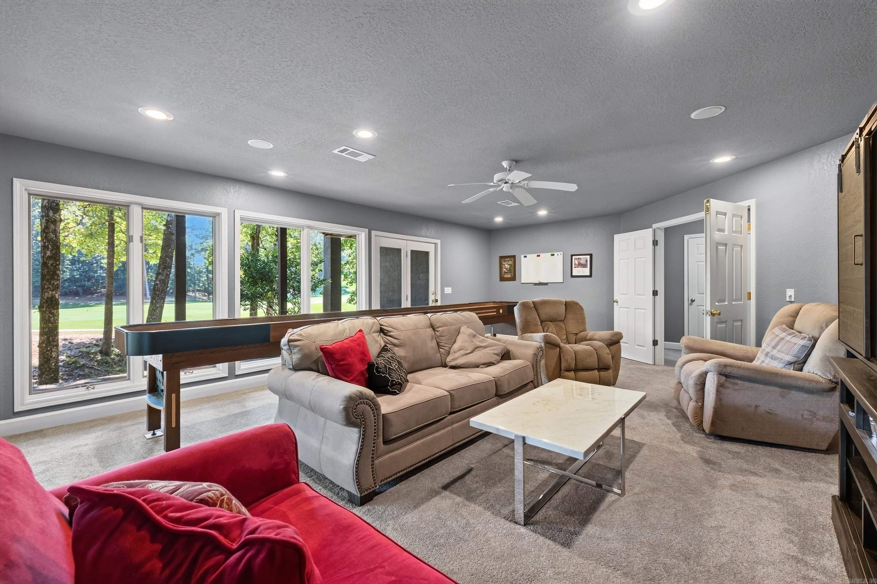 32 Princesa Drive Property Photo 39