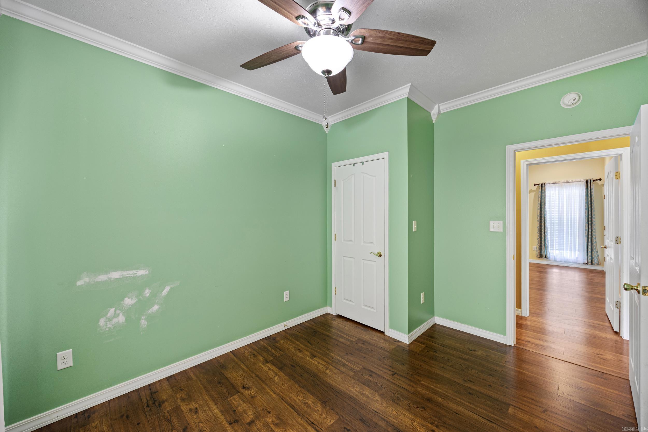 1707 Holloway Street Property Photo 25