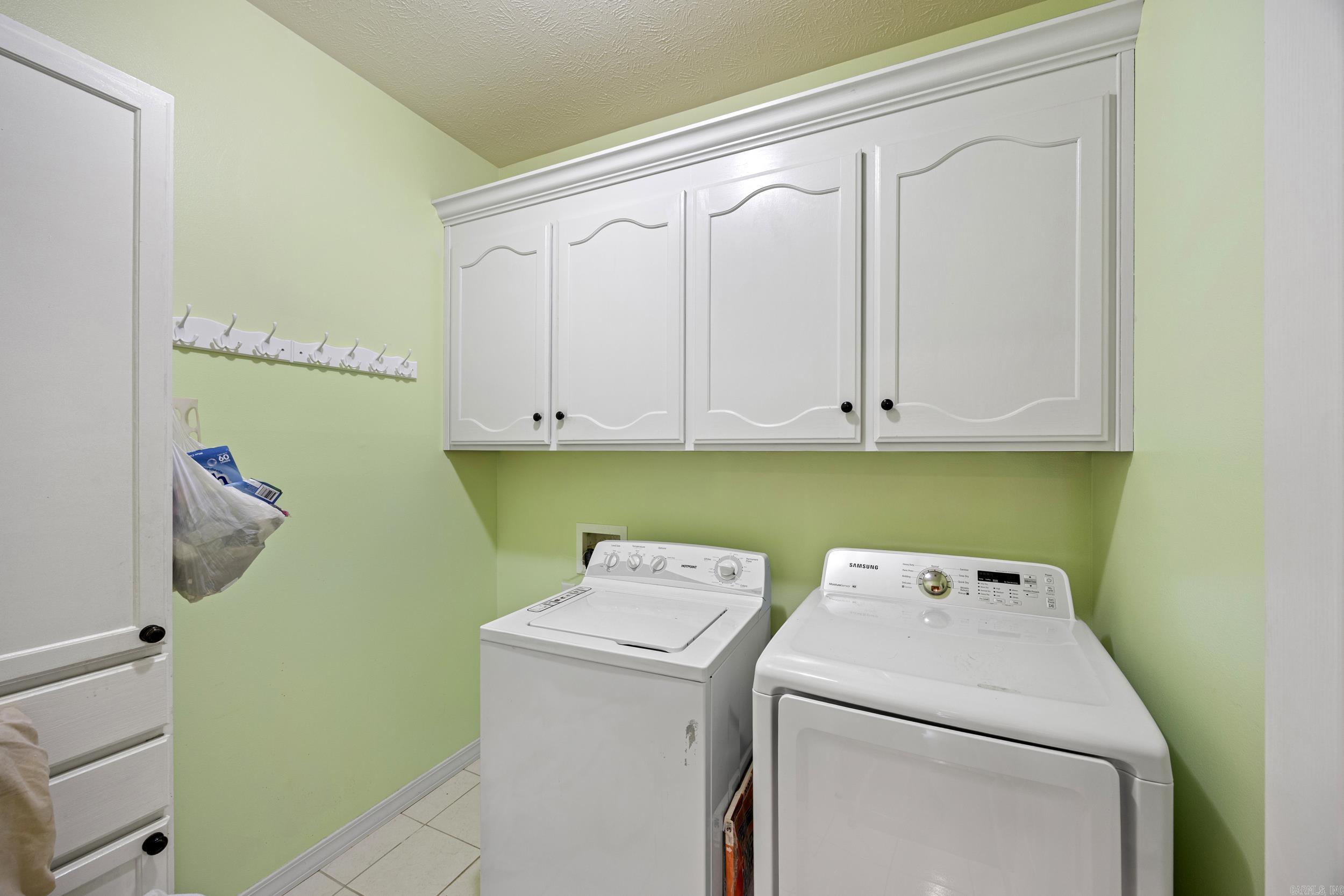 1707 Holloway Street Property Photo 26