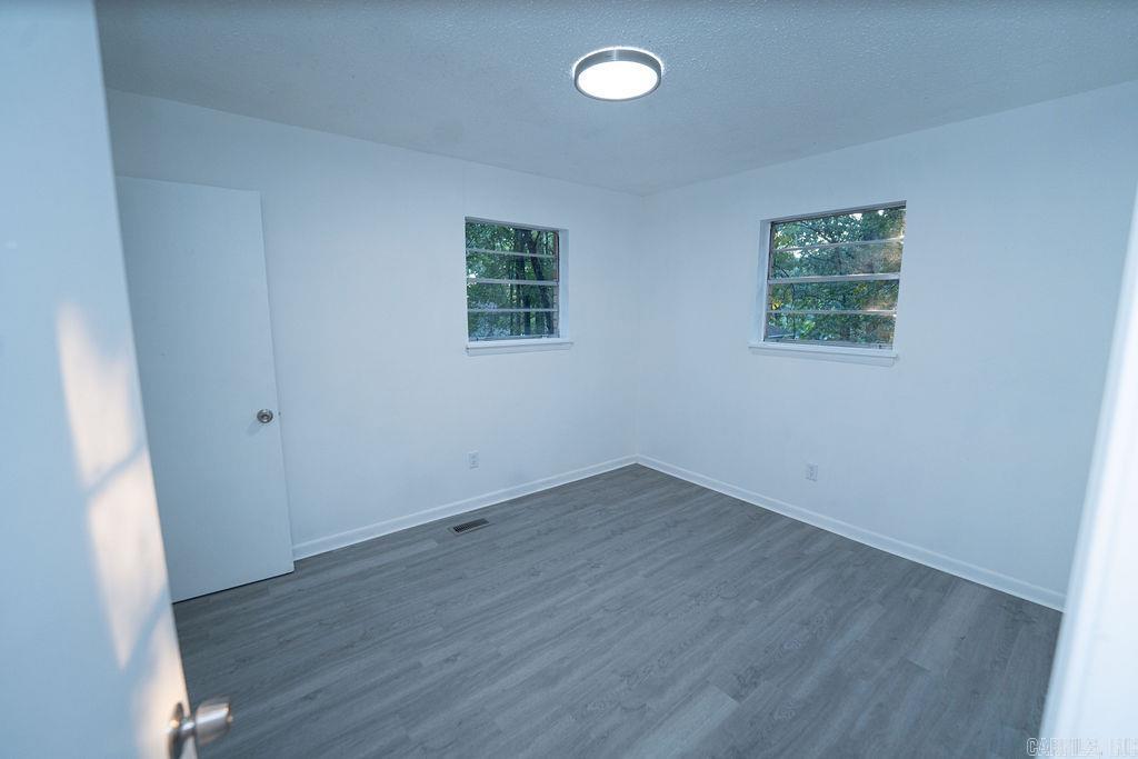 7 Bay Street Property Photo 23