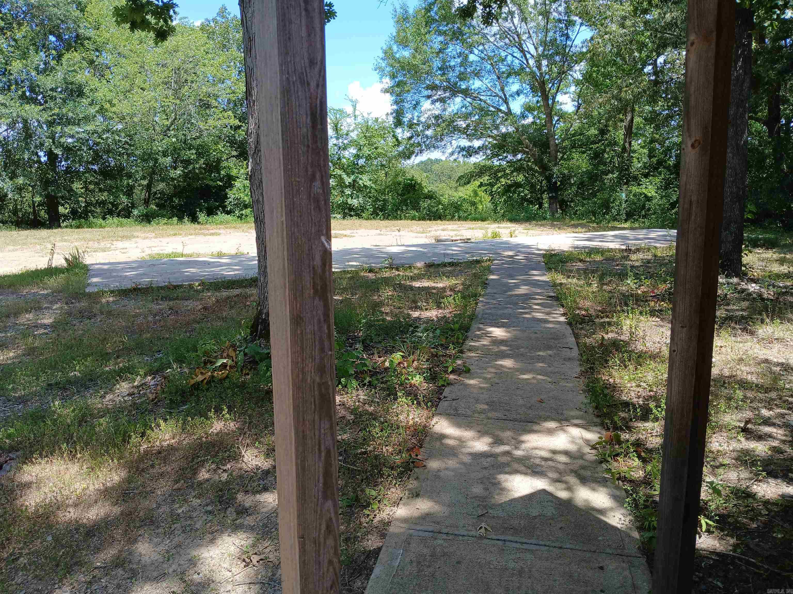162 Weeping Willow Lane Property Photo 4