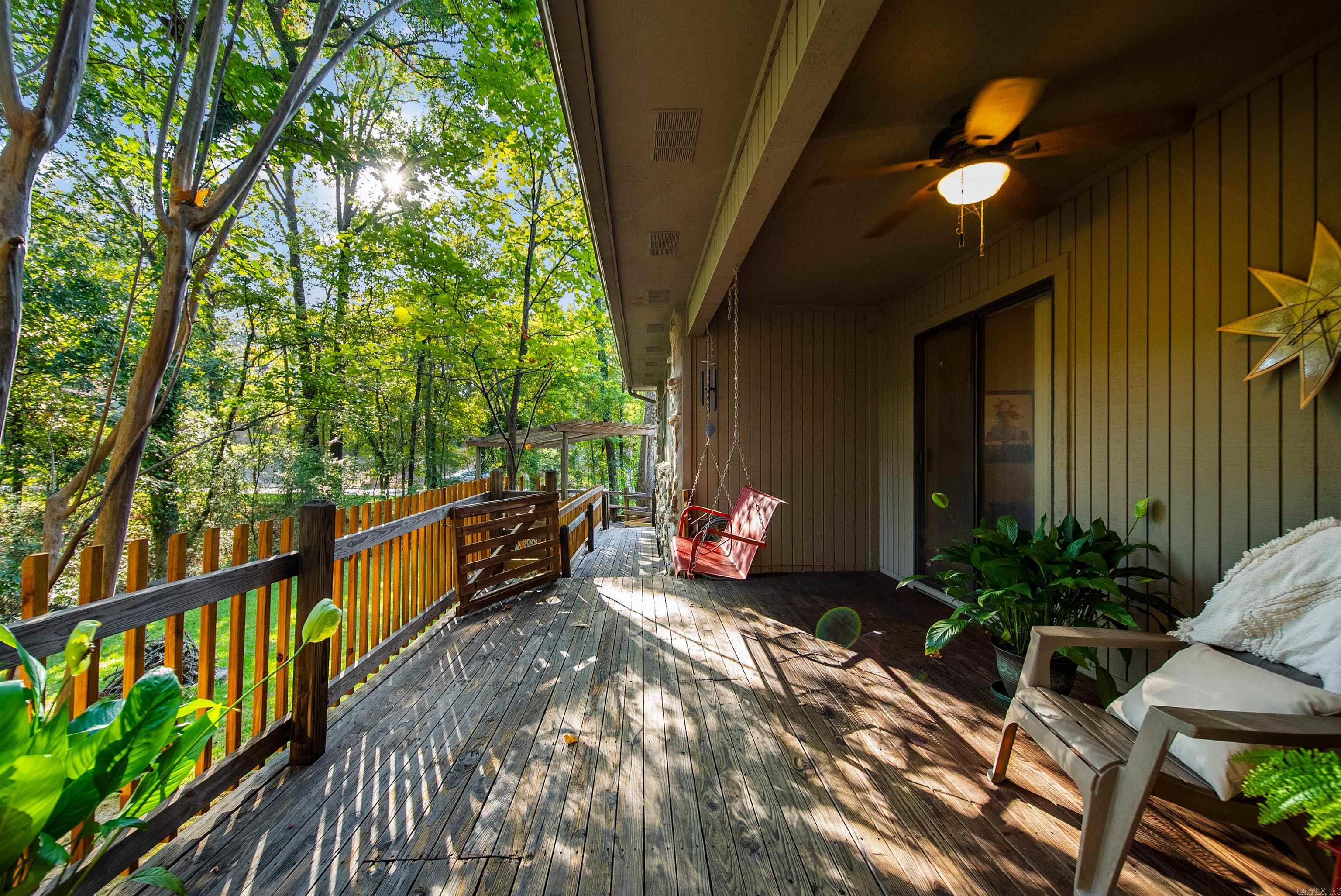 7601 Flintrock Road Property Photo 3