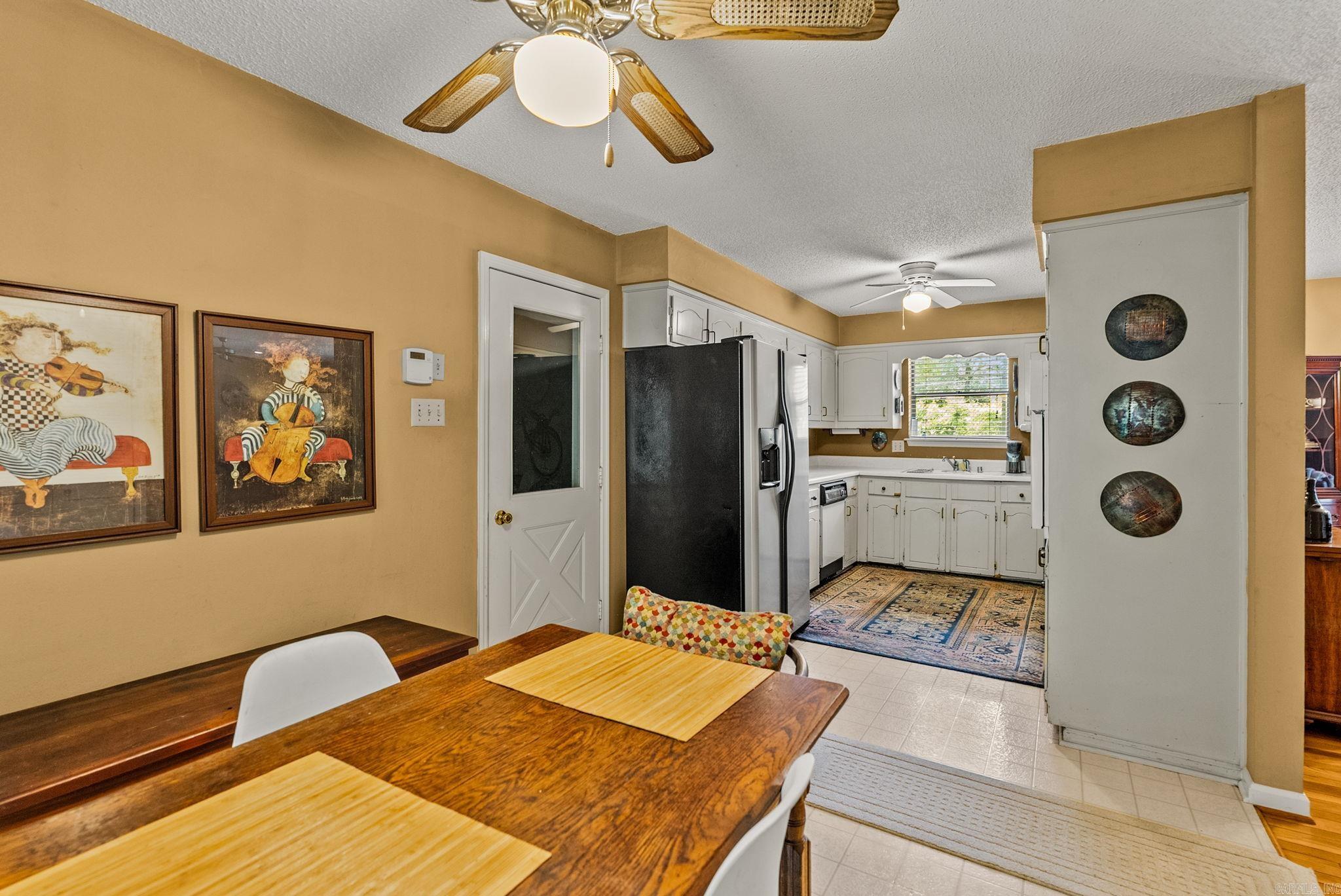 7601 Flintrock Road Property Photo 20