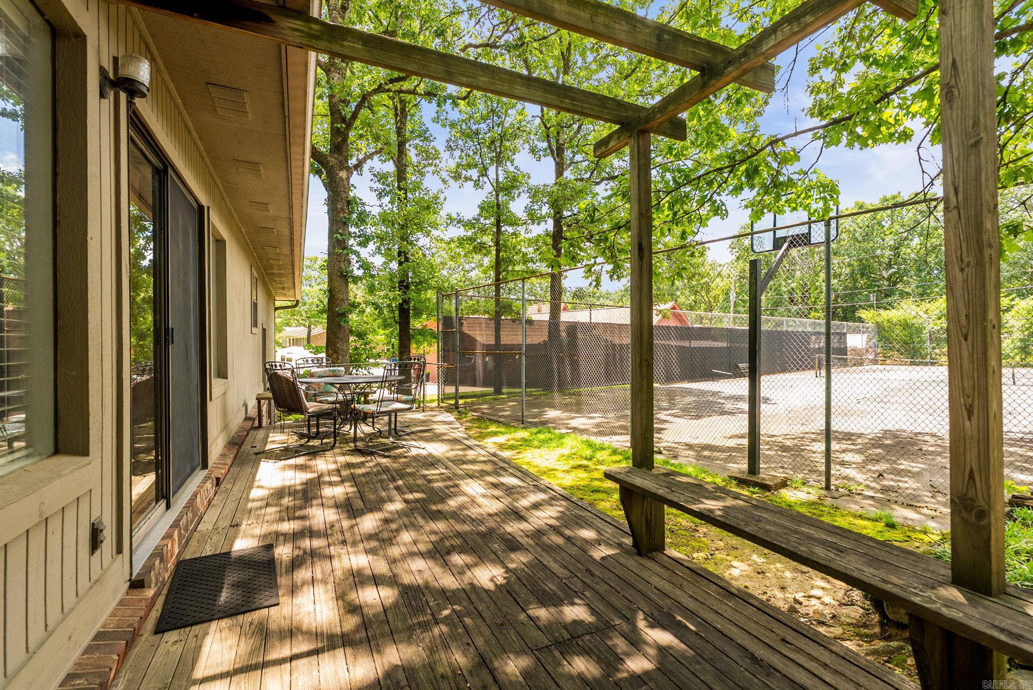 7601 Flintrock Road Property Photo 45