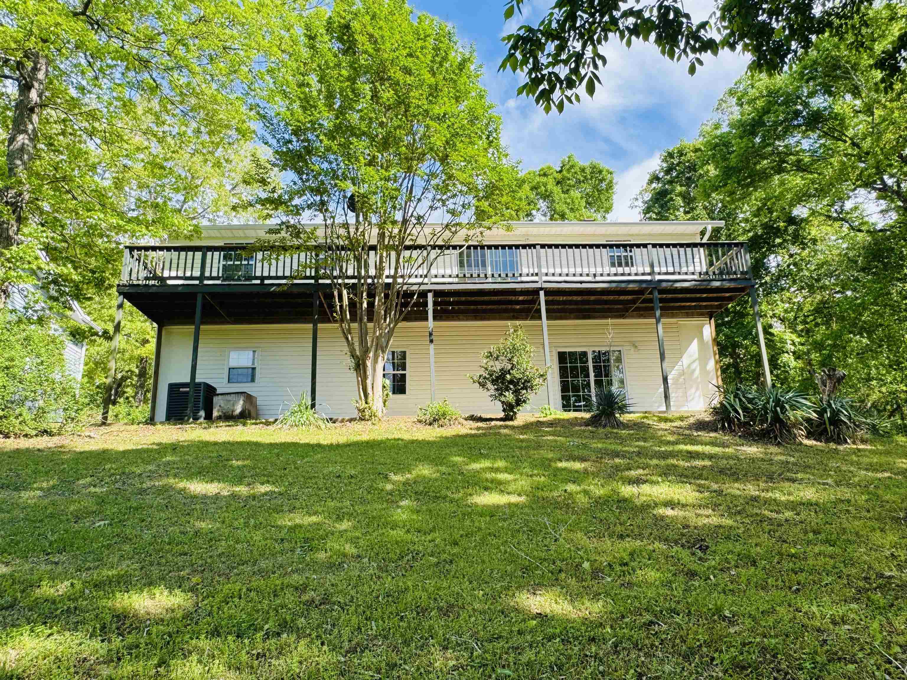 100 Powhatan Drive Property Photo 5