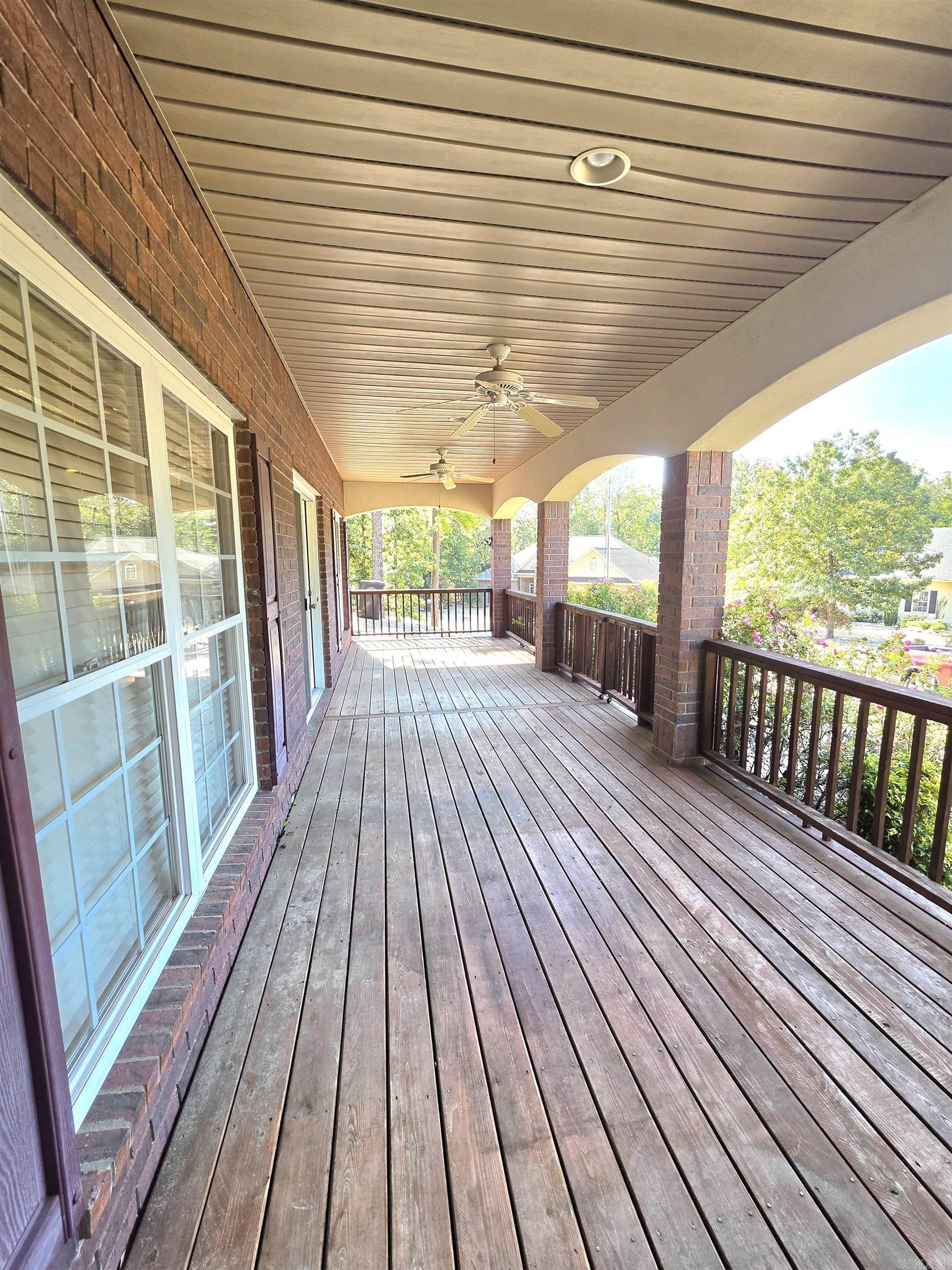 15 Acambaro Place Property Photo 2