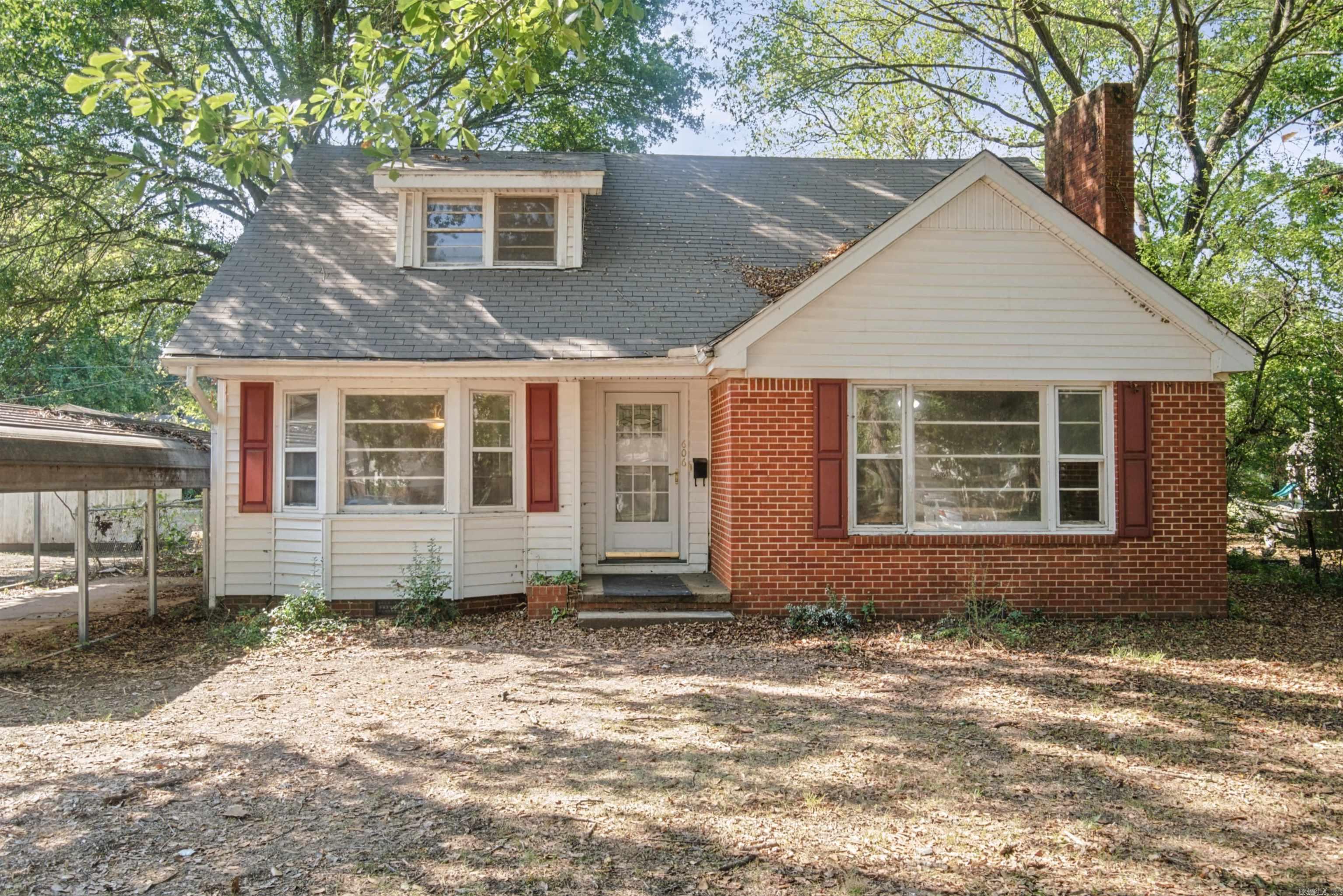 606 Josephine Street Property Photo 1