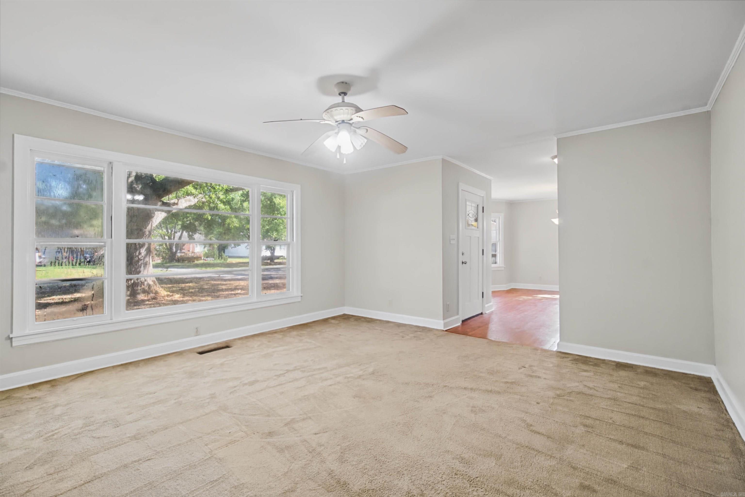 606 Josephine Street Property Photo 5