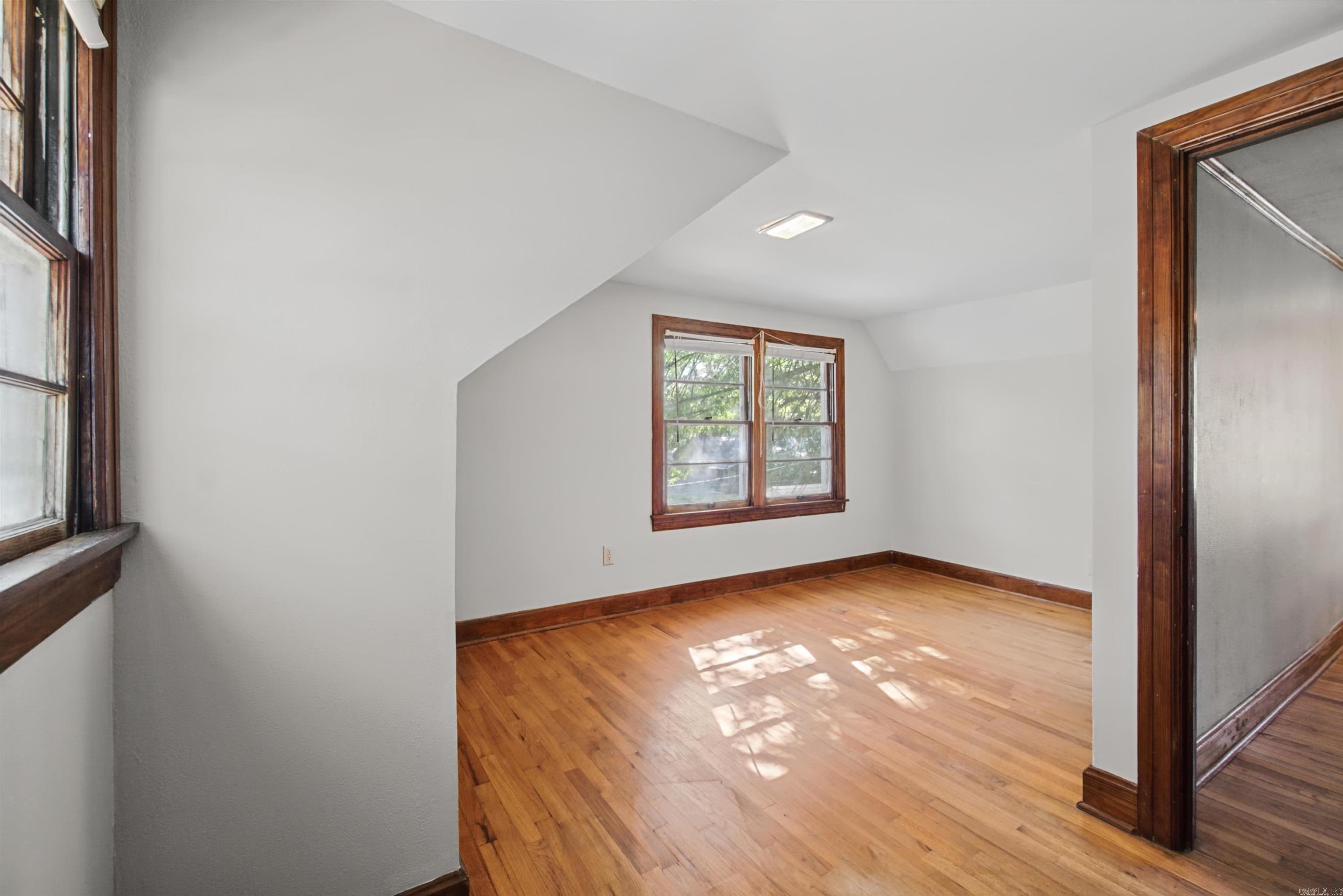 606 Josephine Street Property Photo 19