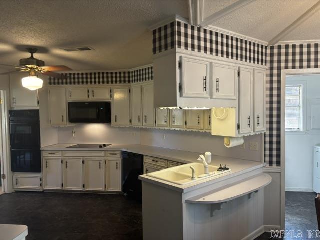 2106 Wellington Drive Property Photo 11