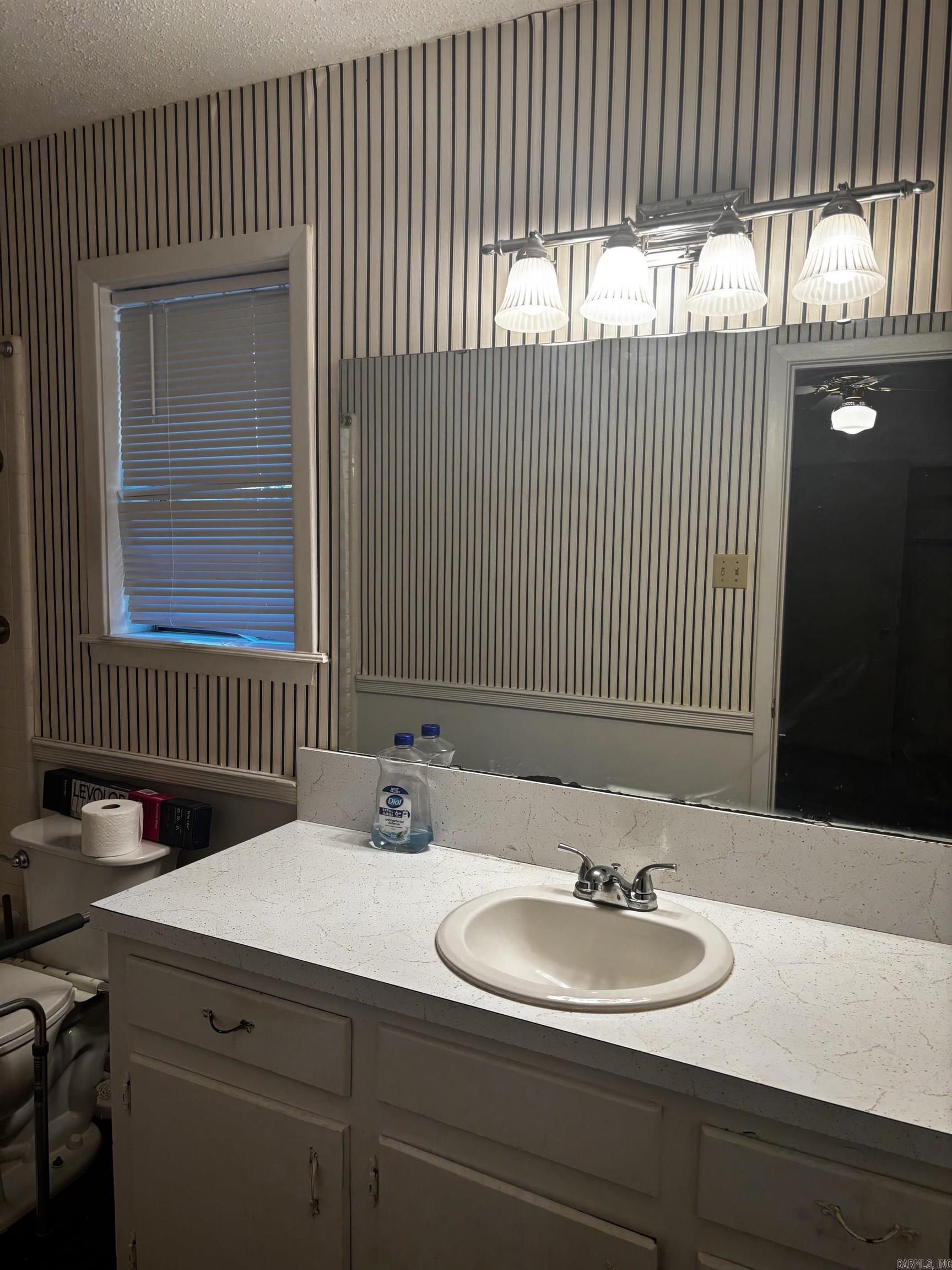2106 Wellington Drive Property Photo 23