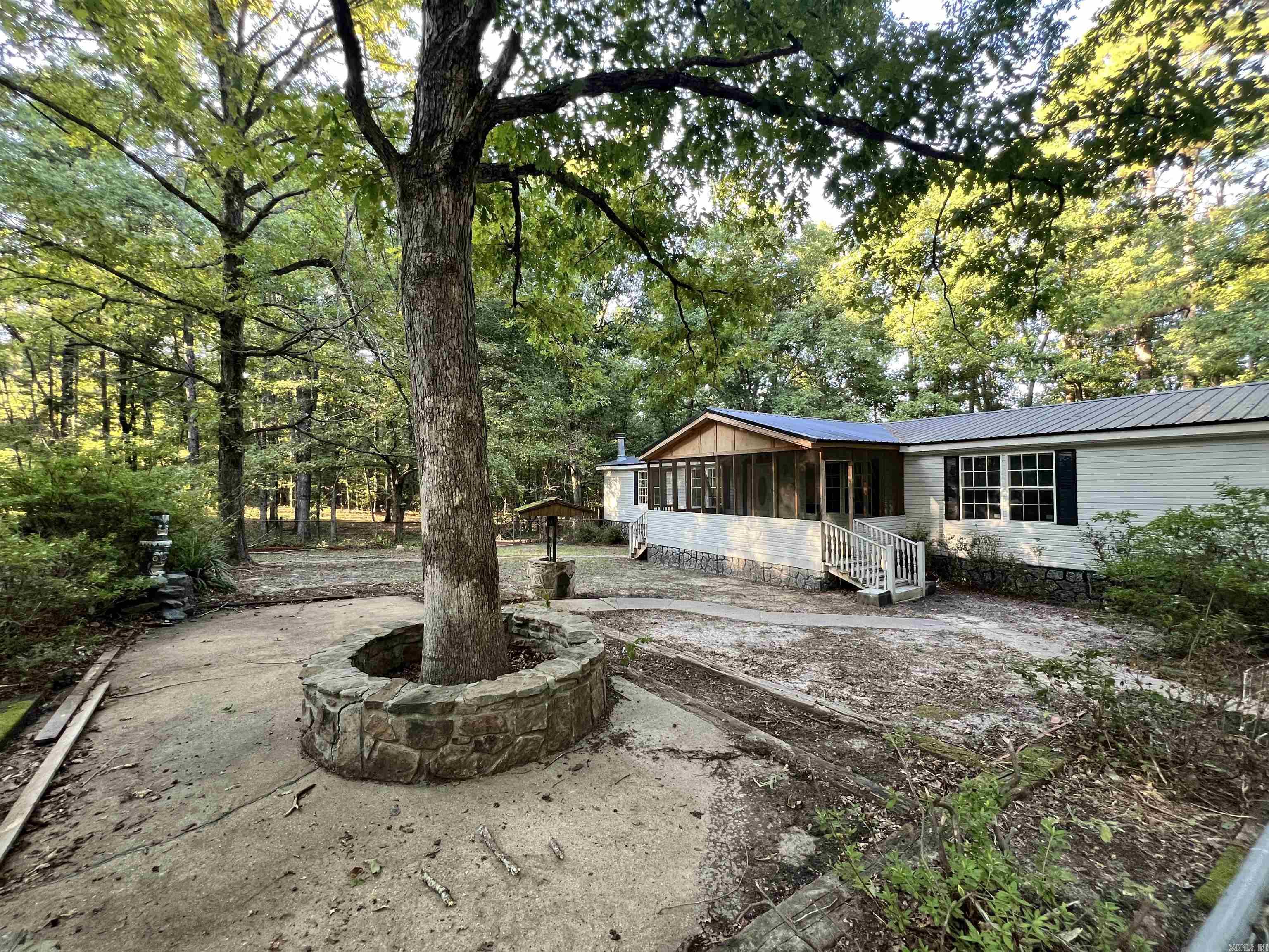 7367 Goodfellow Road Property Photo 2