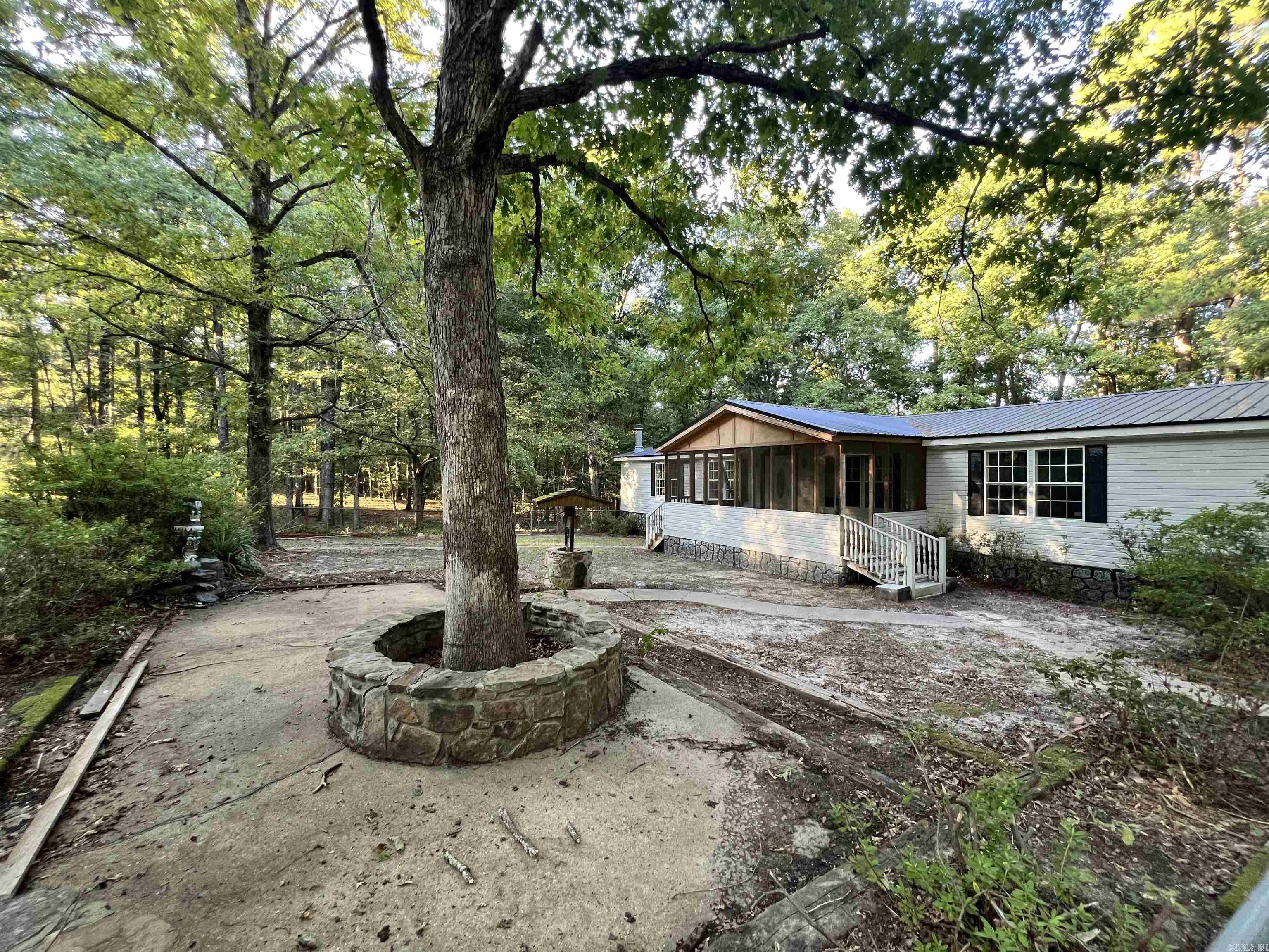 7367 Goodfellow Road Property Photo 3