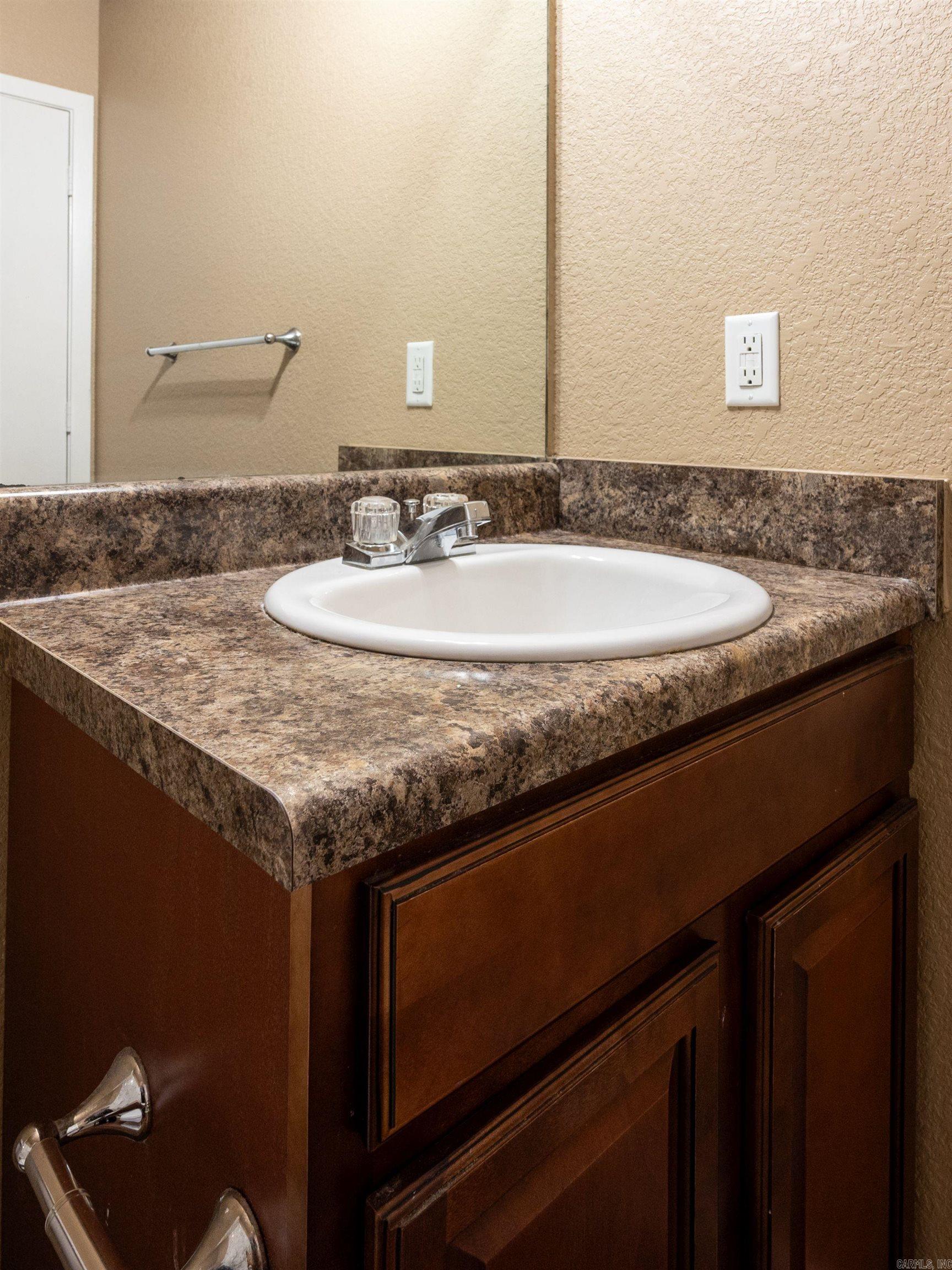 7009 Pearl Valley Cove Property Photo 31