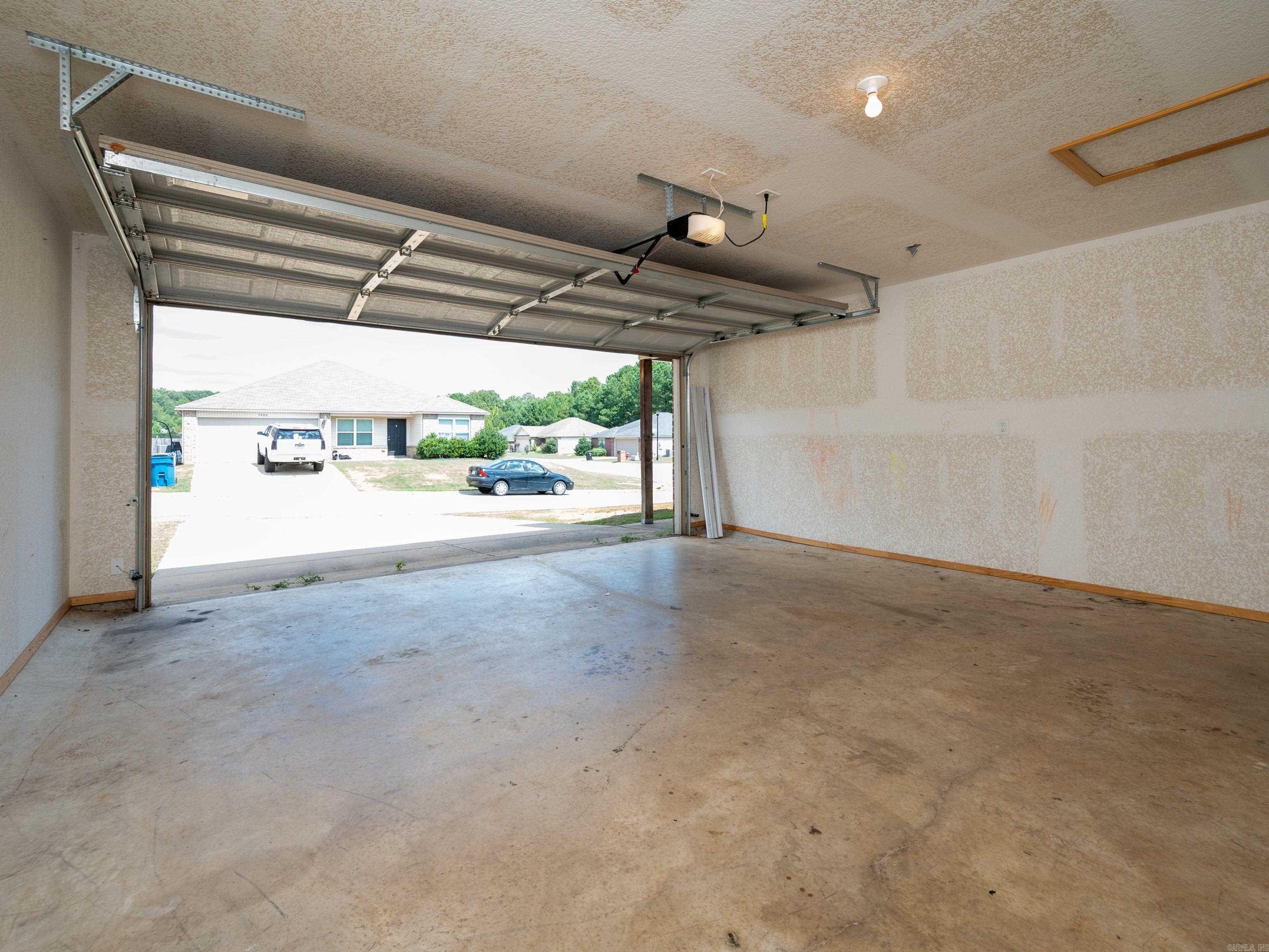7009 Pearl Valley Cove Property Photo 44