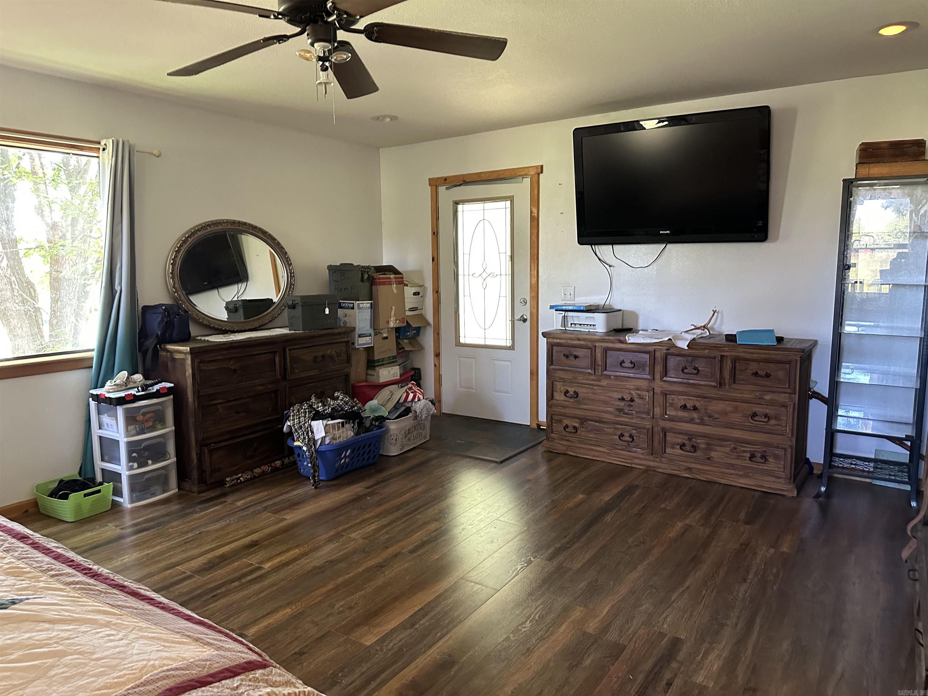 15881 Highway 9 Property Photo 6